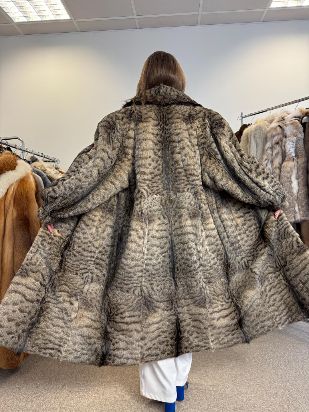 Long Lynx Fur Coat, Large Size, Vintage Fur Coat, Real Lynx Coat, Lynx Fur, Fur Coat, Real Fur Coat, Lynx Fur Coat, Lynx Coat, Women's Coat