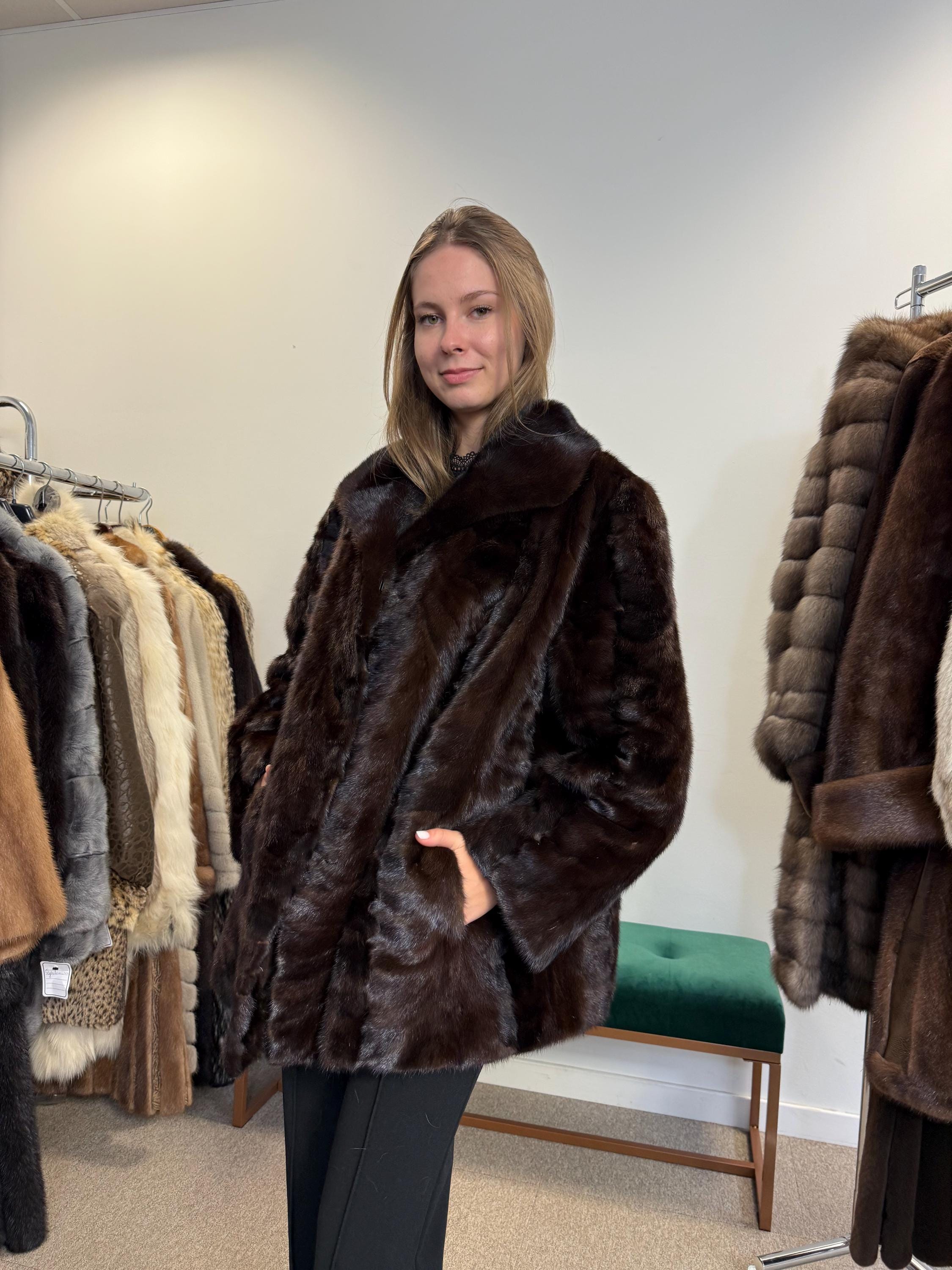 Swiss Mink Fur Jacket, Short Mink Fur Jacket, XXL Size, Brown Mink Fur, Real Fur Jacket, Mink Jacket, Vintage Fur Jacket, Thick Mink Jacket