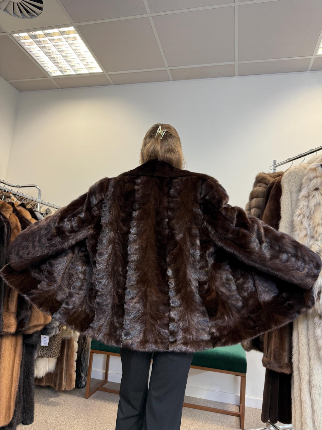 Swiss Mink Fur Jacket, Short Mink Fur Jacket, XXL Size, Brown Mink Fur, Real Fur Jacket, Mink Jacket, Vintage Fur Jacket, Thick Mink Jacket