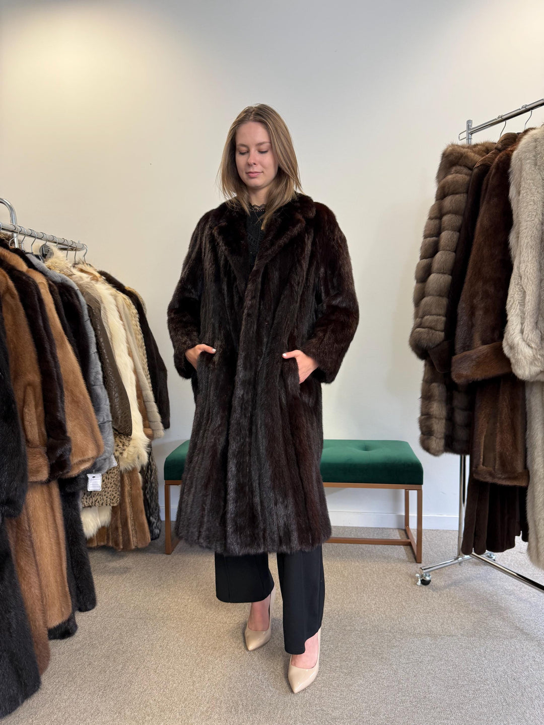Saga Mink Coat, Dark Brown Mink Coat, XL Size, Fur Coat, Real Fur Coat, Vintage Fur Coat, Women's Fur Coat, Mink Coat, Brown Fur Coat, Mink