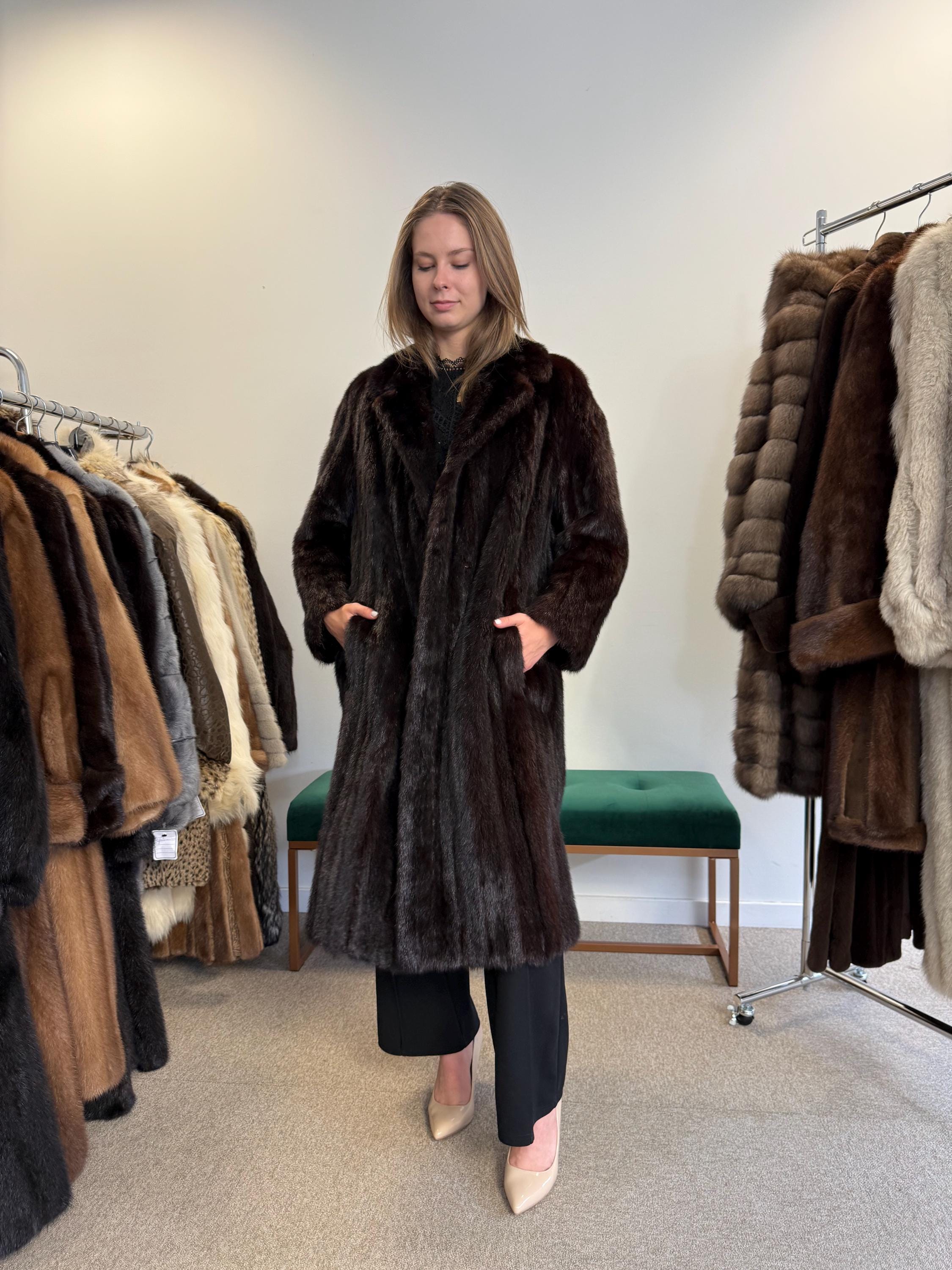 Saga Mink Coat, Dark Brown Mink Coat, XL Size, Fur Coat, Real Fur Coat, Vintage Fur Coat, Women's Fur Coat, Mink Coat, Brown Fur Coat, Mink