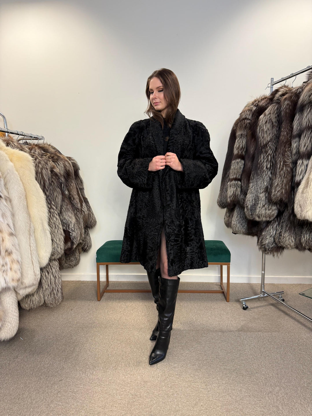 Black Astrakhan Fur Coat, XL Size, Women's Fur Coat, Swakara Astrakhan Fur Coat, Real Astrakhan Fur, Real Fur Coat, Vintage Fur Coat, Fur