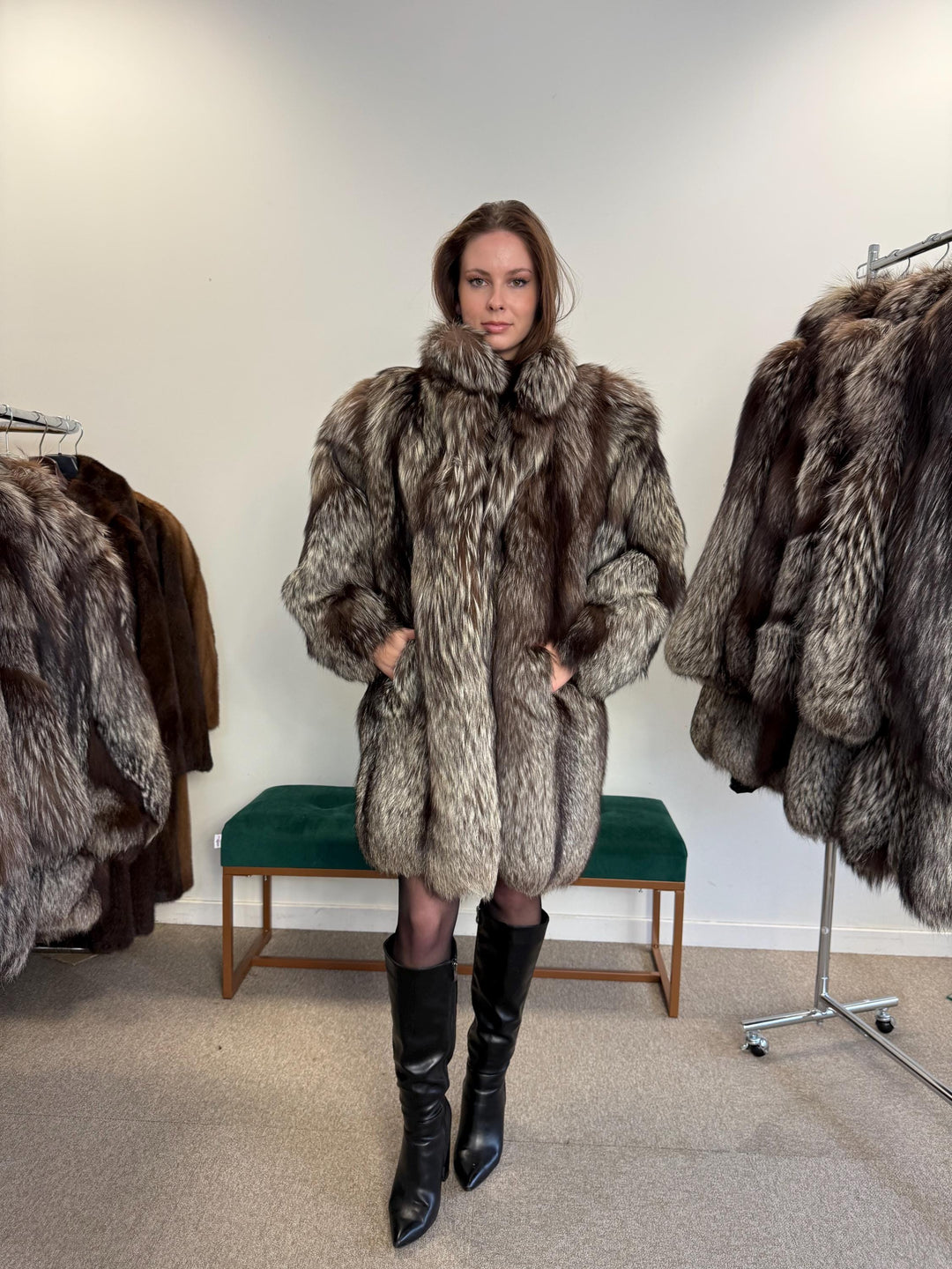 Fluffy Silver Fox Coat, Large Size, Real Fur Coat, Vintage Fox Fur, Silver Fox Fur Coat, Womens Fur Coat, Real Fox, Nordic Fox, Elegant Coat