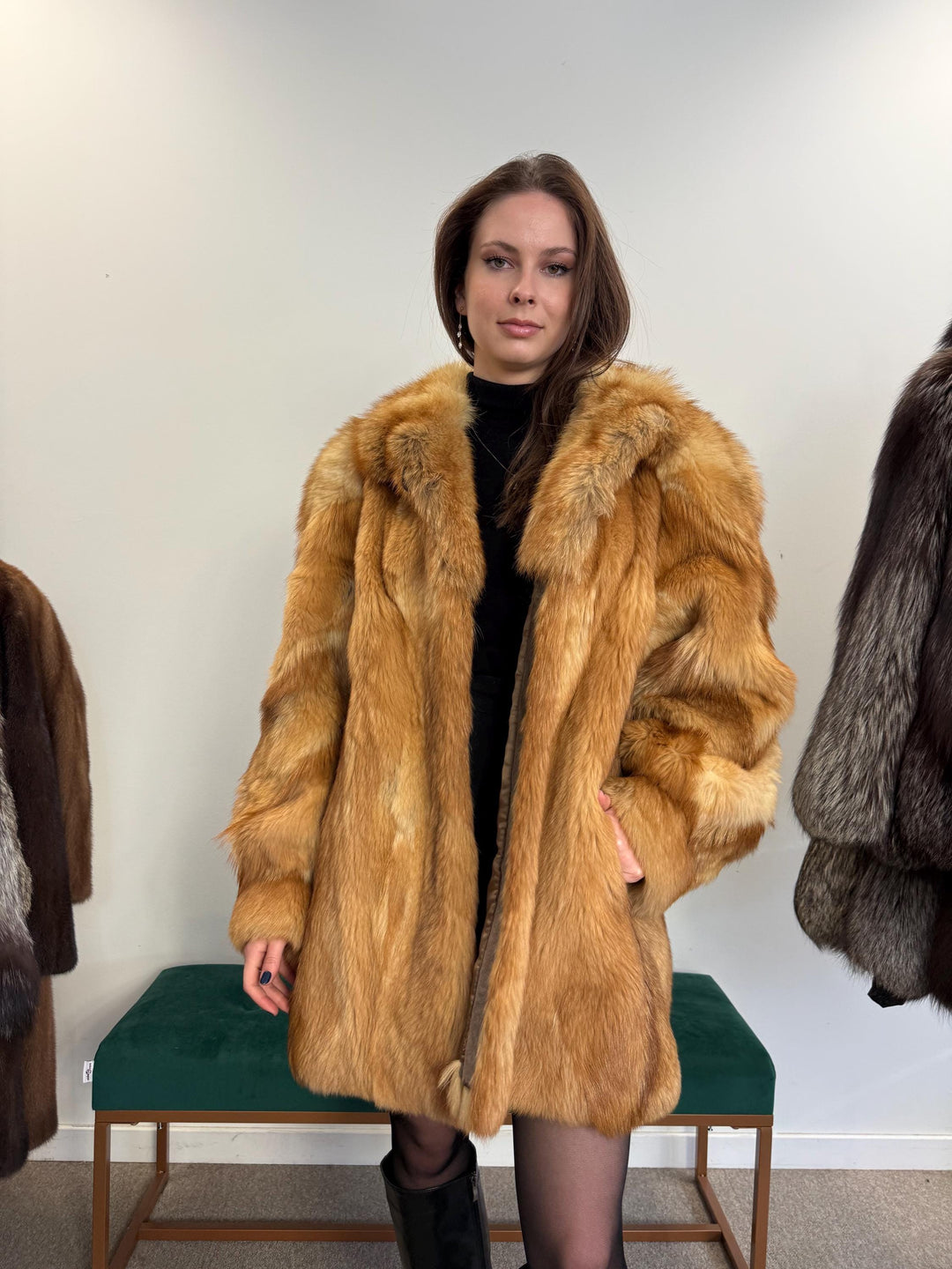 Golden Coyote Fur Coat, L/XL Size, Women's Fur Coat, Real Coyote Fur Coat, Coyote Coat Women, Vintage Fur Coat, Coyote Fur Coat, Real Fur