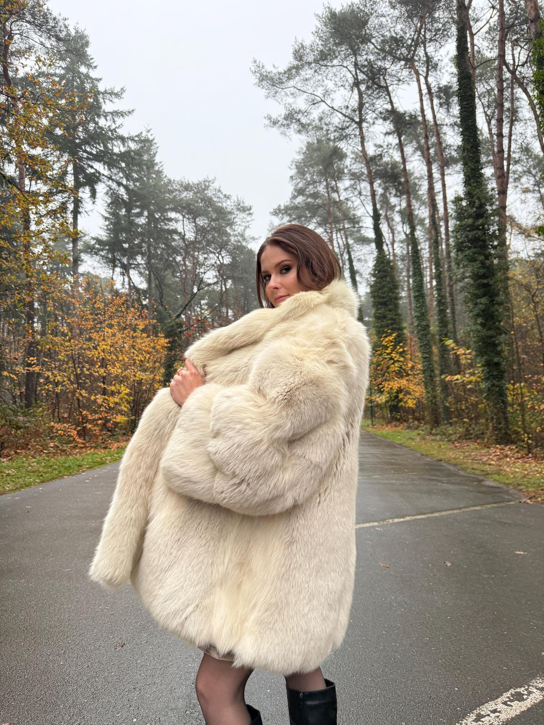 Arctic Fox Fur Coat, Large Size, Real White Fox Fur, Soft Fur Coat, Fox Fur Coat, Real Polar Fox Fur, Real Fur Coat, Fluffy Fox Fur Coat