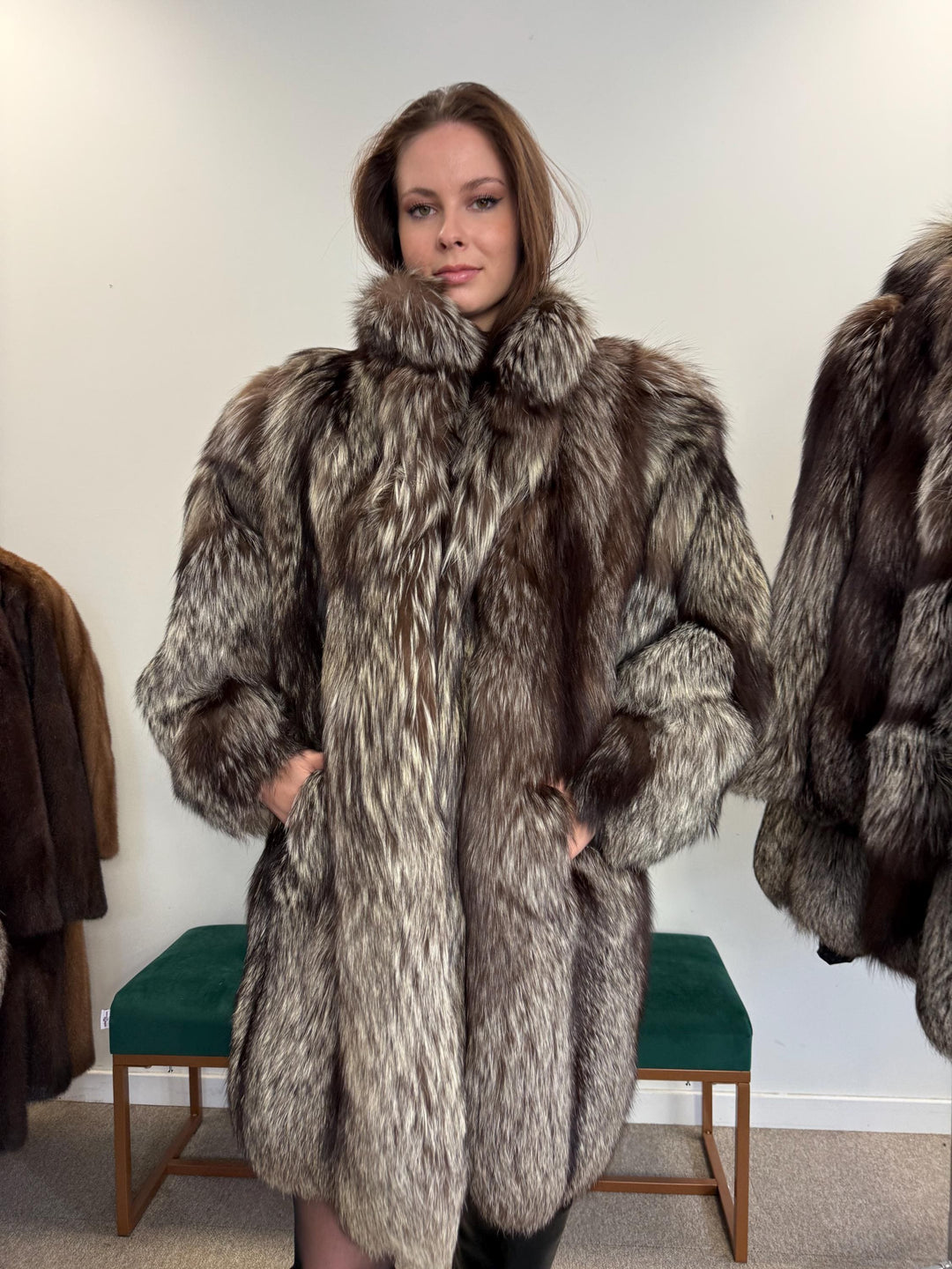 Fluffy Silver Fox Coat, Large Size, Real Fur Coat, Vintage Fox Fur, Silver Fox Fur Coat, Womens Fur Coat, Real Fox, Nordic Fox, Elegant Coat