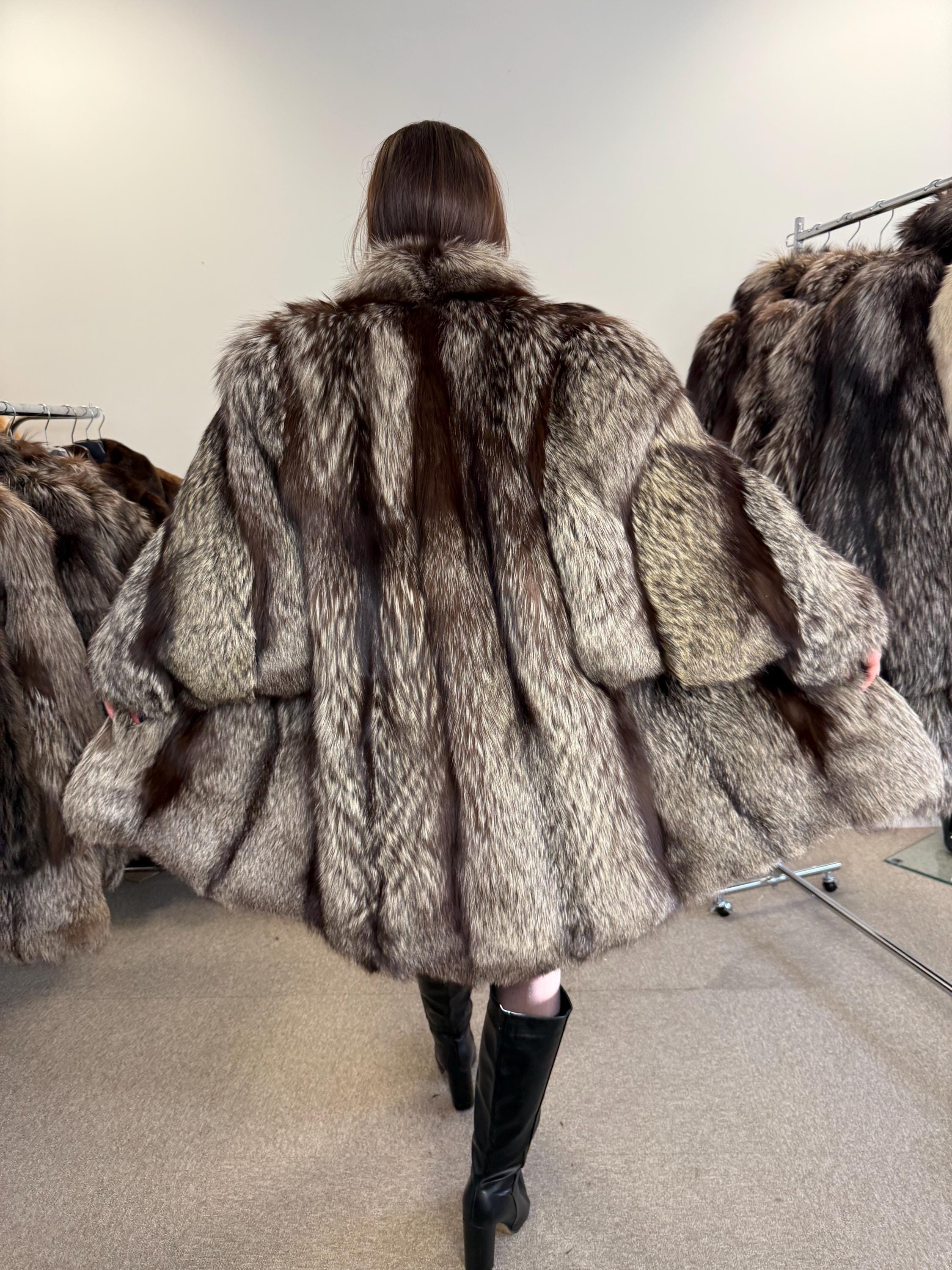 Fluffy Silver Fox Coat, Large Size, Real Fur Coat, Vintage Fox Fur, Silver Fox Fur Coat, Womens Fur Coat, Real Fox, Nordic Fox, Elegant Coat