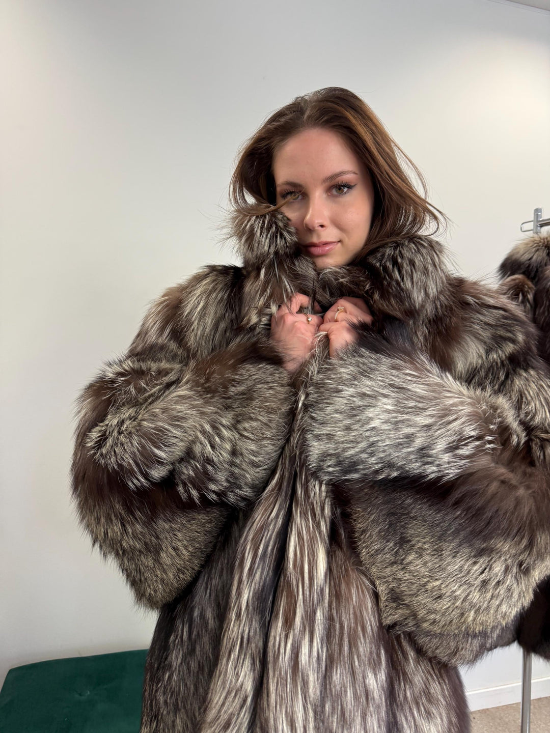Fluffy Silver Fox Coat, Large Size, Real Fur Coat, Vintage Fox Fur, Silver Fox Fur Coat, Womens Fur Coat, Real Fox, Nordic Fox, Elegant Coat