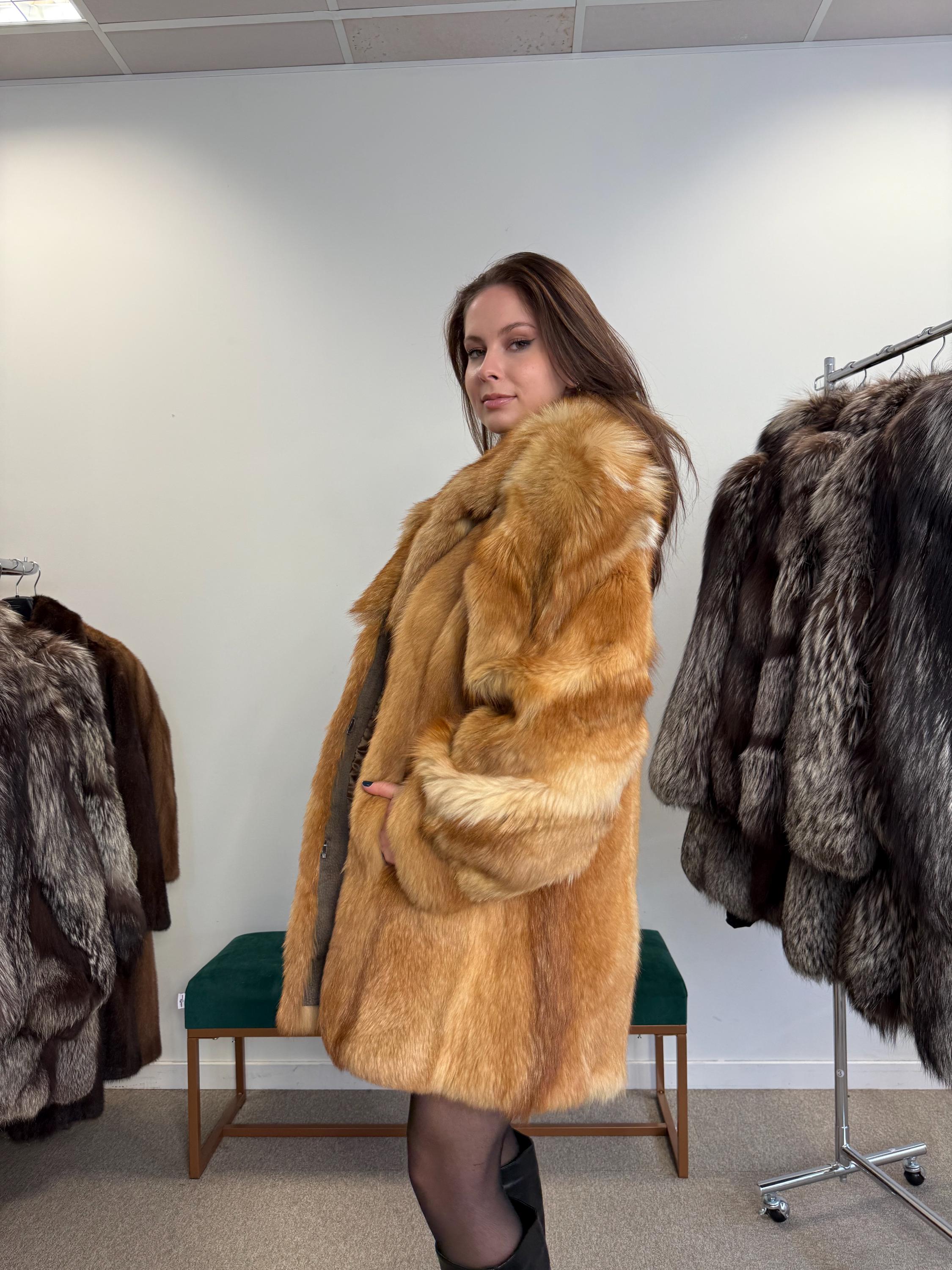 Golden Coyote Fur Coat, L/XL Size, Women's Fur Coat, Real Coyote Fur Coat, Coyote Coat Women, Vintage Fur Coat, Coyote Fur Coat, Real Fur