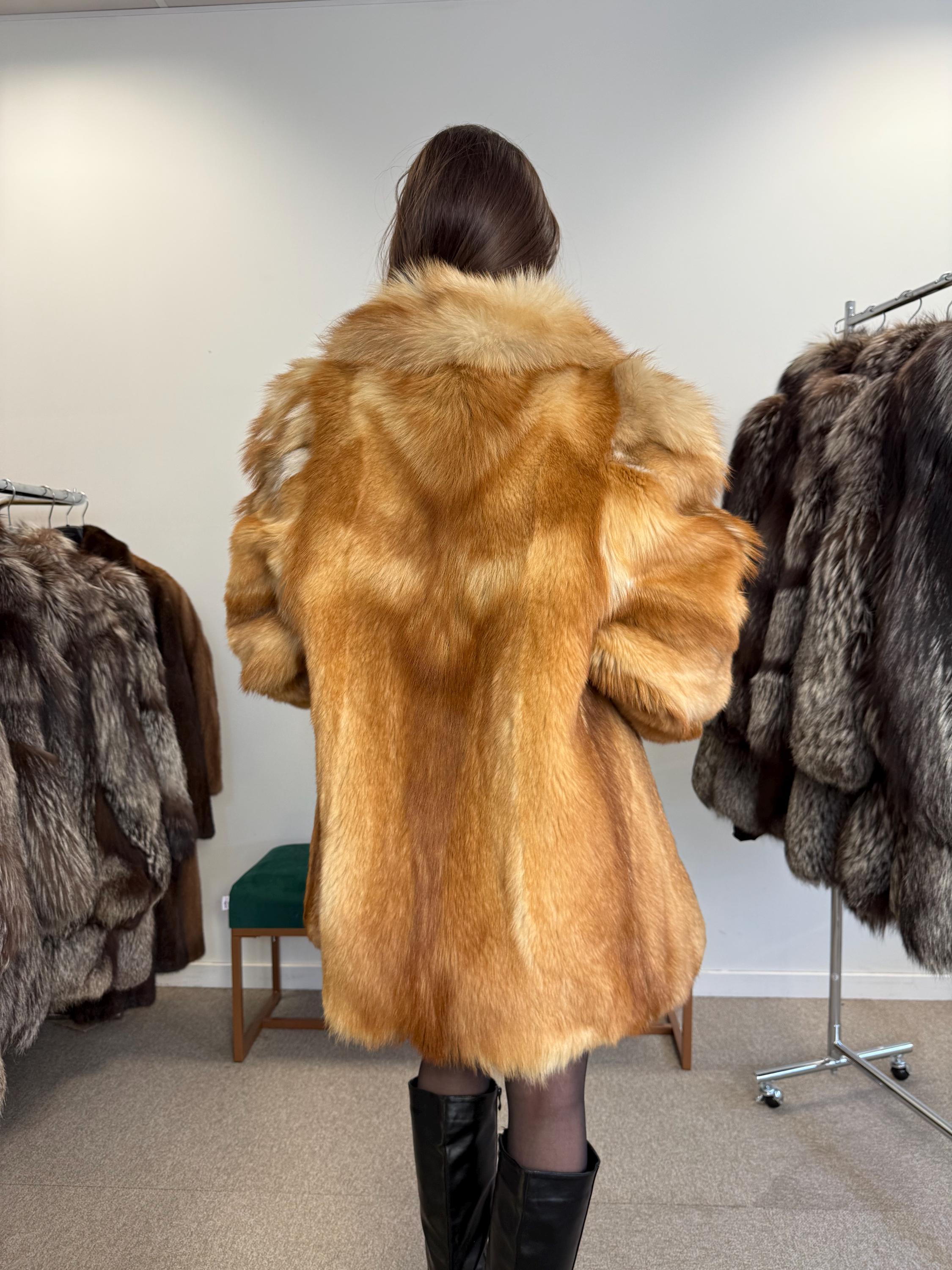 Golden Coyote Fur Coat, L/XL Size, Women's Fur Coat, Real Coyote Fur Coat, Coyote Coat Women, Vintage Fur Coat, Coyote Fur Coat, Real Fur
