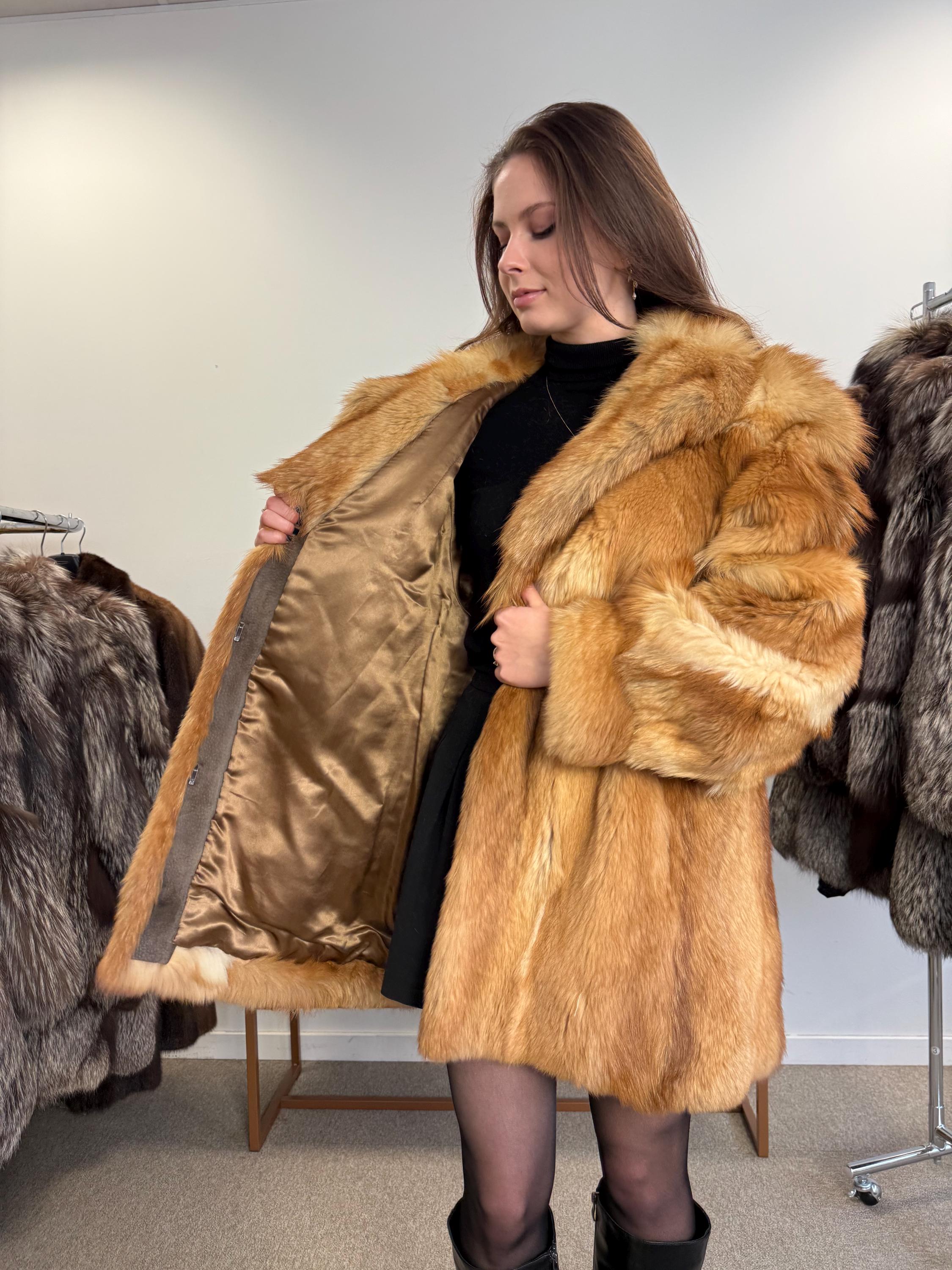 Golden Coyote Fur Coat, L/XL Size, Women's Fur Coat, Real Coyote Fur Coat, Coyote Coat Women, Vintage Fur Coat, Coyote Fur Coat, Real Fur