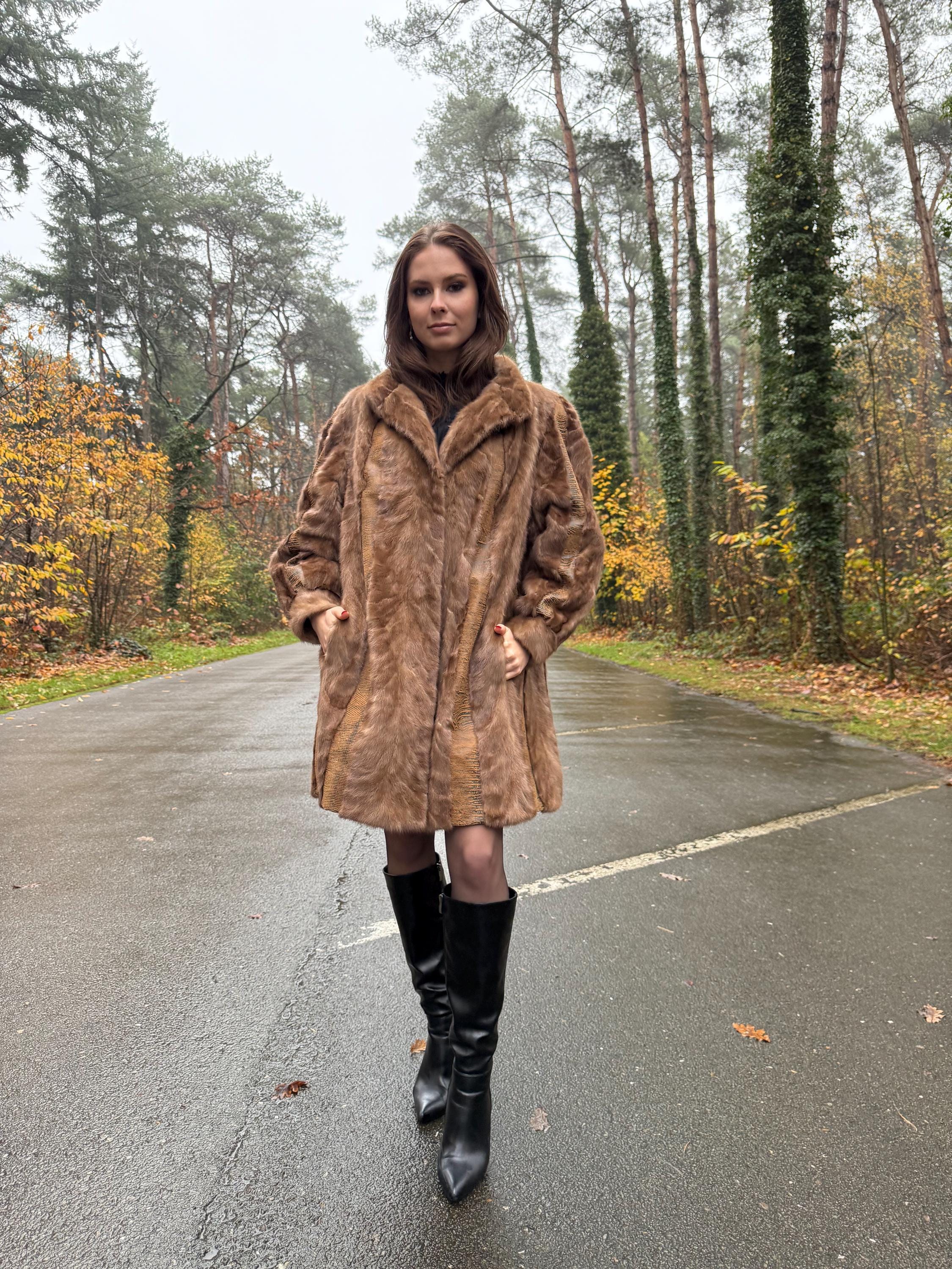 Mink Leather Fur Coat, XL Size, Vintage Fur Coat, Pastel Mink Coat, Women's Fur Coat, Mink Fur, Real Fur Coat, Mink Coat, Thick Mink Coat