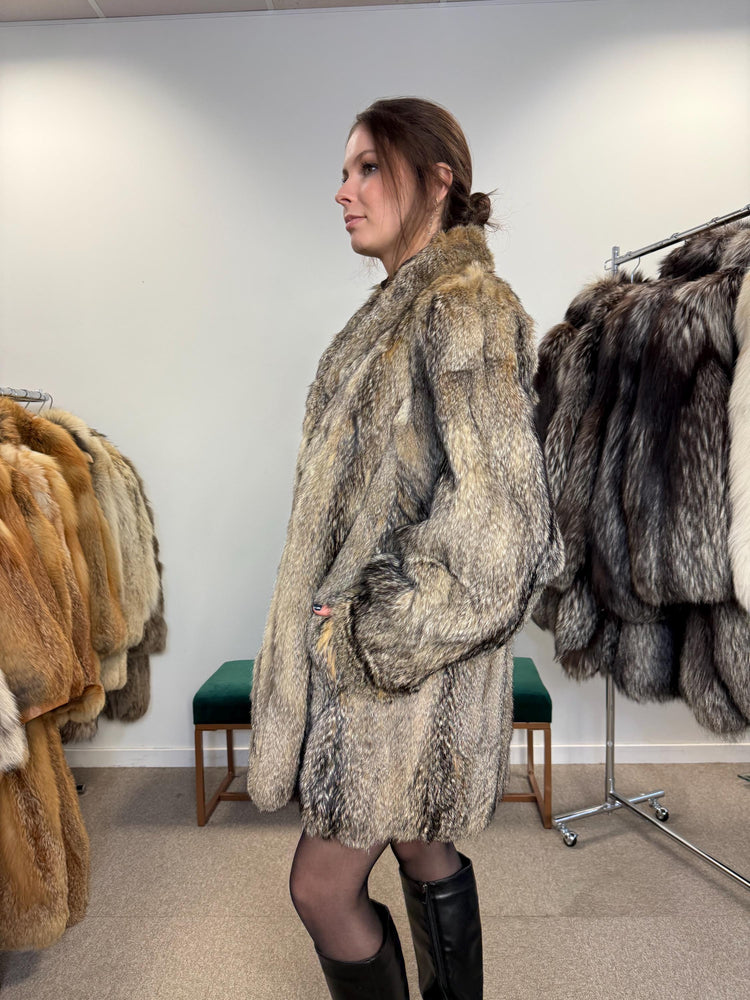 Large Coyote Coat, Fur Coat, Women's Fur Coat, Real Fur Coat, Real Coyote Fur Coat, Coyote Coat Women, Vintage Fur Coat, Coyote Fur Coat