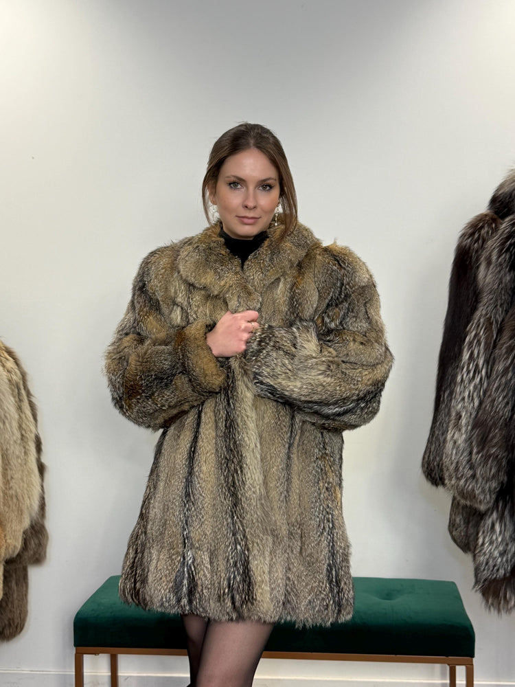 Large Coyote Coat, Fur Coat, Women's Fur Coat, Real Fur Coat, Real Coyote Fur Coat, Coyote Coat Women, Vintage Fur Coat, Coyote Fur Coat