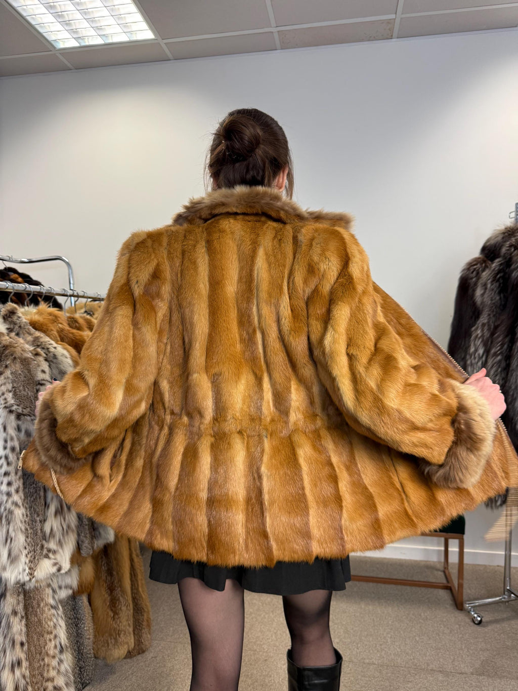 Golden Mink Fur Jacket, S/M Size, Lamb Fur Collar, Mink Fur Jacket, Real Fur Jacket, Vintage Fur Coat, Women's Fur Jacket, Mink, Golden Mink