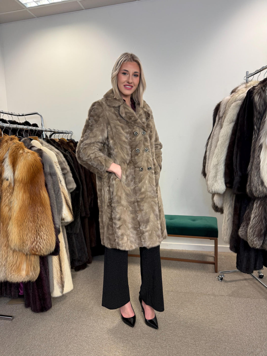 Grey Mink Fur Coat, Medium Size, Vintage Fur Coat, Thick Mink Coat, Grey Mink Coat, Women's Fur Coat, Mink Fur, Real Fur Coat, Mink Coat