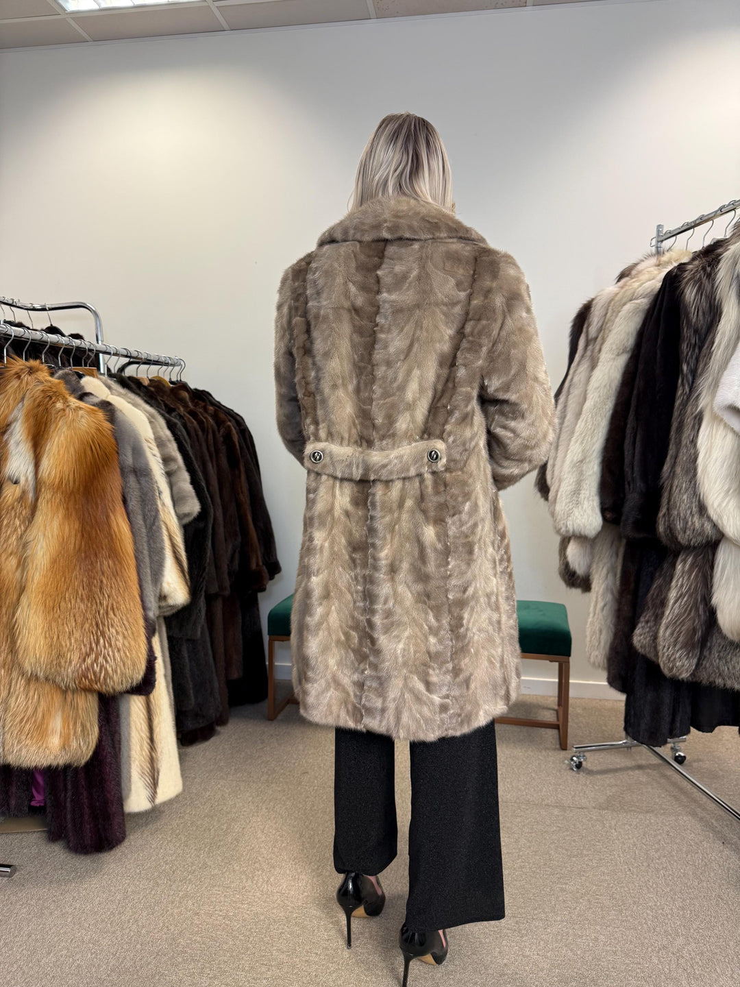 Grey Mink Fur Coat, Medium Size, Vintage Fur Coat, Thick Mink Coat, Grey Mink Coat, Women's Fur Coat, Mink Fur, Real Fur Coat, Mink Coat