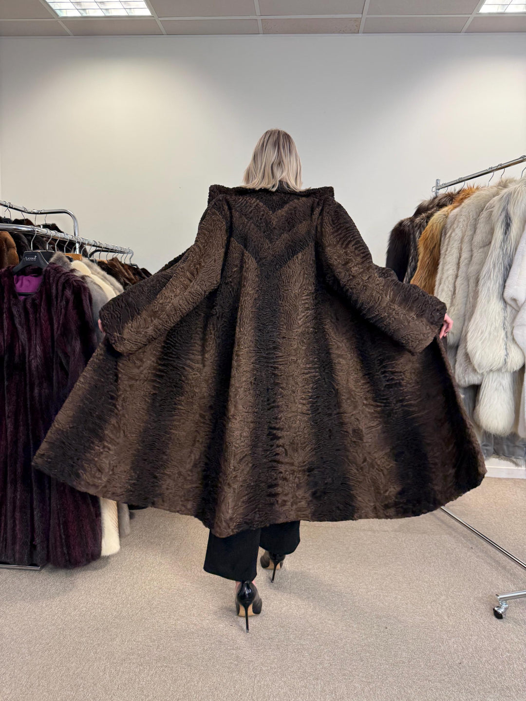 Swakara Astrakhan Fur Coat, XXL Size, Real Fur Coat, Astrakhan Fur Coat, Long Fur Coat, Vintage Fur Coat, Thick Fur Coat, Brown Fur Coat