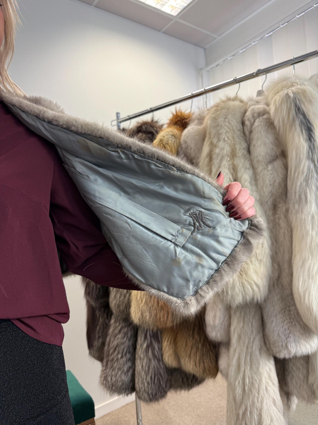 Grey Mink Fur Stole, One Size - XL, Long Elegant Stole, Soft and Luxurious, Perfect Shiny Fur, Classic Vintage Style, Real Mink Fur Stole