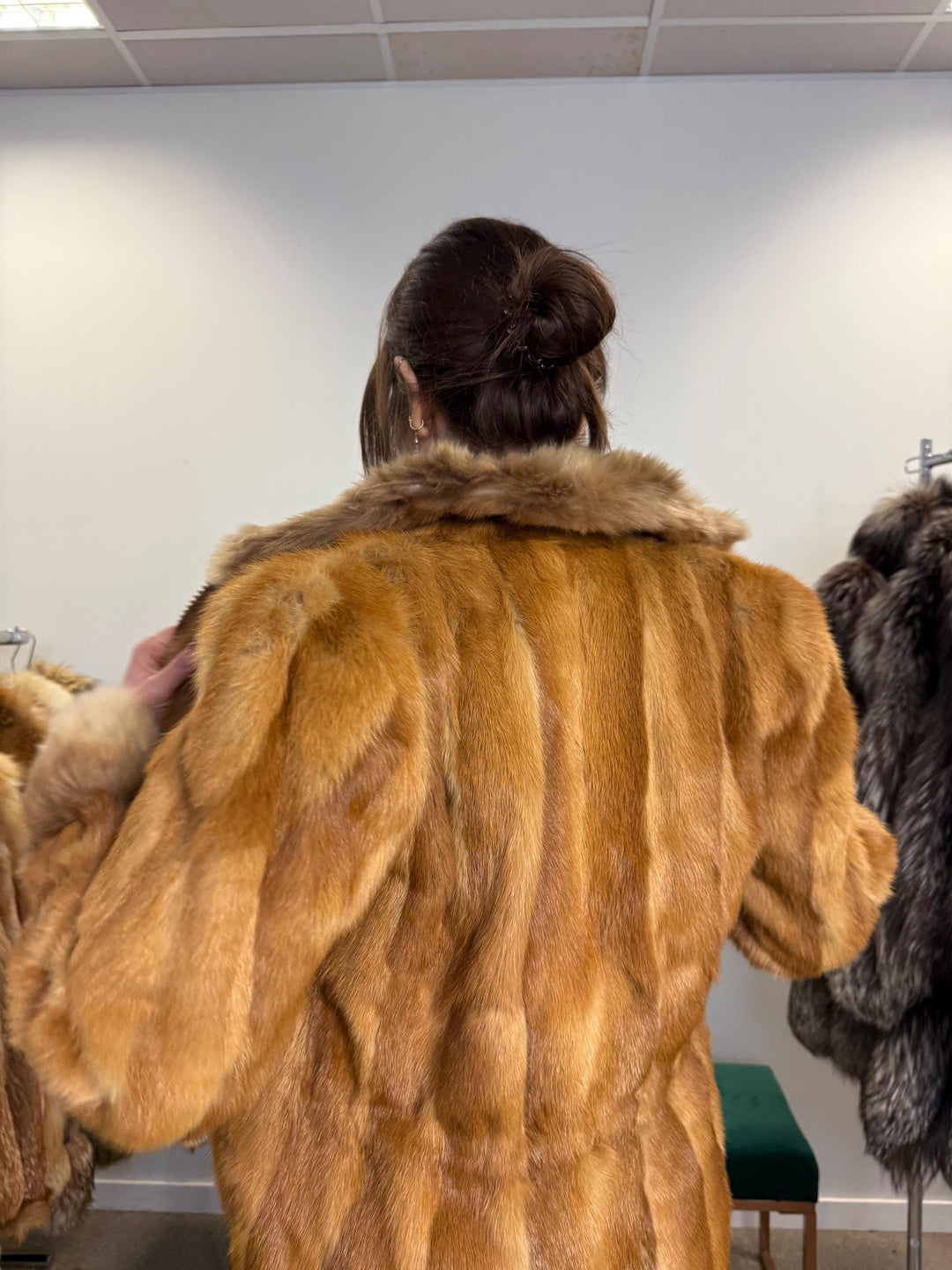 Golden Mink Fur Jacket, S/M Size, Lamb Fur Collar, Mink Fur Jacket, Real Fur Jacket, Vintage Fur Coat, Women's Fur Jacket, Mink, Golden Mink