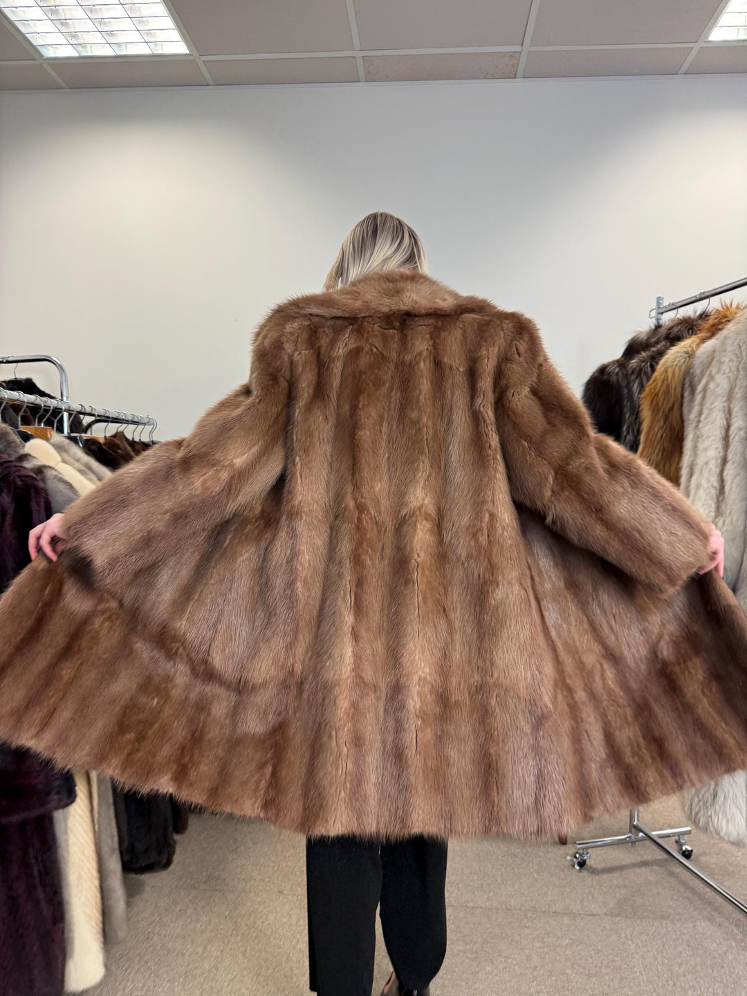 Light Brown Beaver Fur Coat, M/L Size, Beaver Coat, Real Fur, Women's Fur Coat, Vintage Fur Coat, Brown Fur Coat, Fur Coat Women, Large Coat
