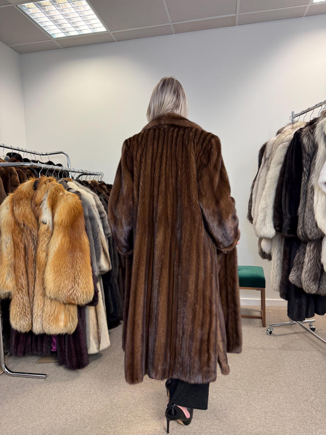 Swinger Mink Fur Coat, Large Size, Long Mink Coat, Vintage Fur Coat, Fur Coat Mink, Mink Coat Women, Luxury Fur Coat, Brown Fur Coat, Mink