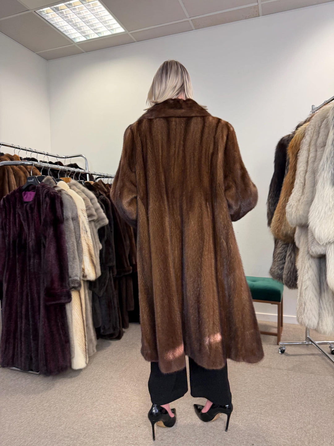 Soft Brown Mink Fur Coat, 3XL Size, Demi-Buff Fur Coat, Women's Fur Coat, Vintage Fur Coat, Real Fur Coat, Real Mink Coat, Mink Coat Brown
