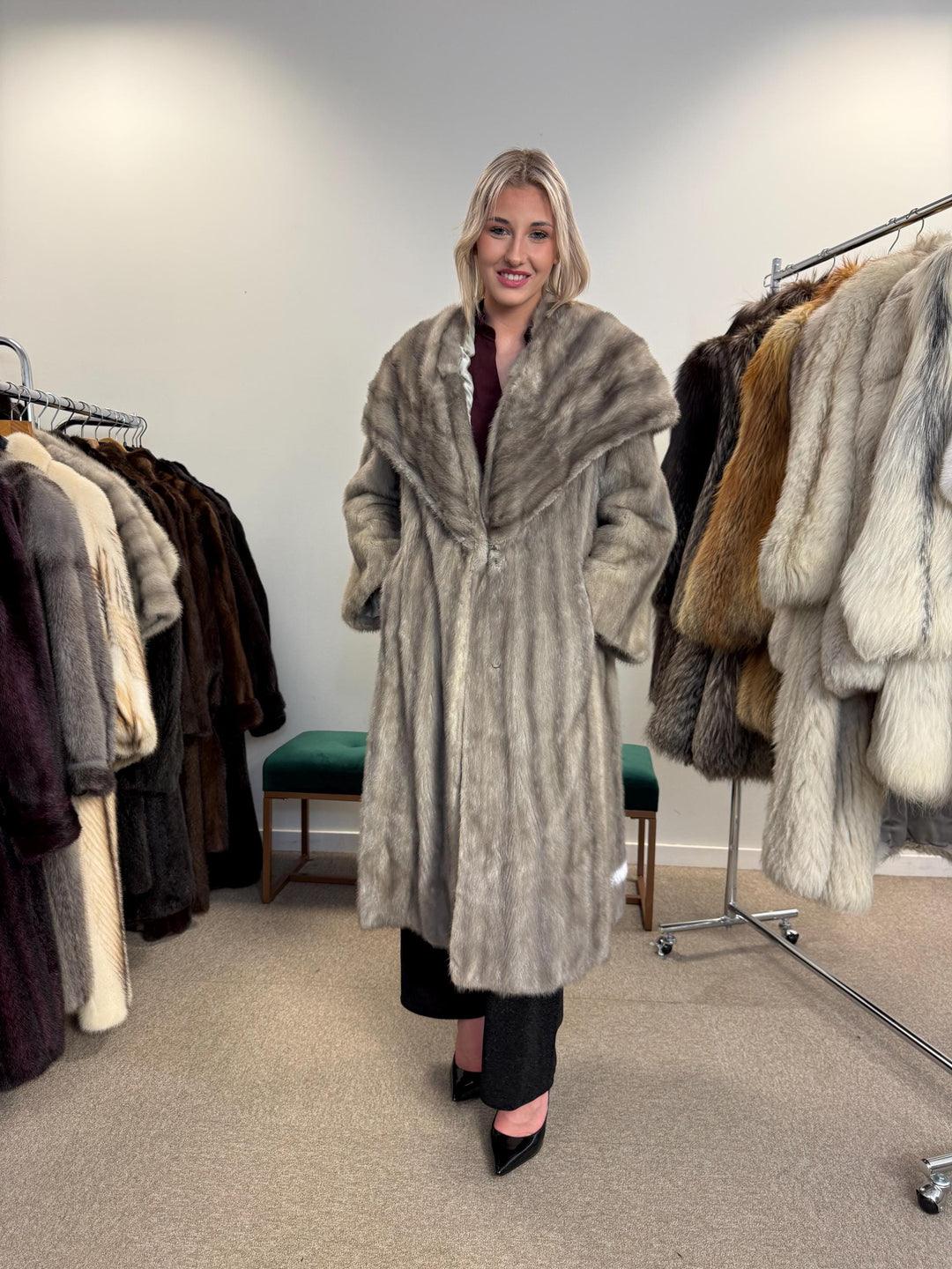 Grey Mink Fur Coat, XL Size, Luxury Fur Coat, Long Fur Coat, Real Mink Fur, Vintage Fur Coat, Women's Fur Coat, Grey Fur Coat, Fur Coat Mink