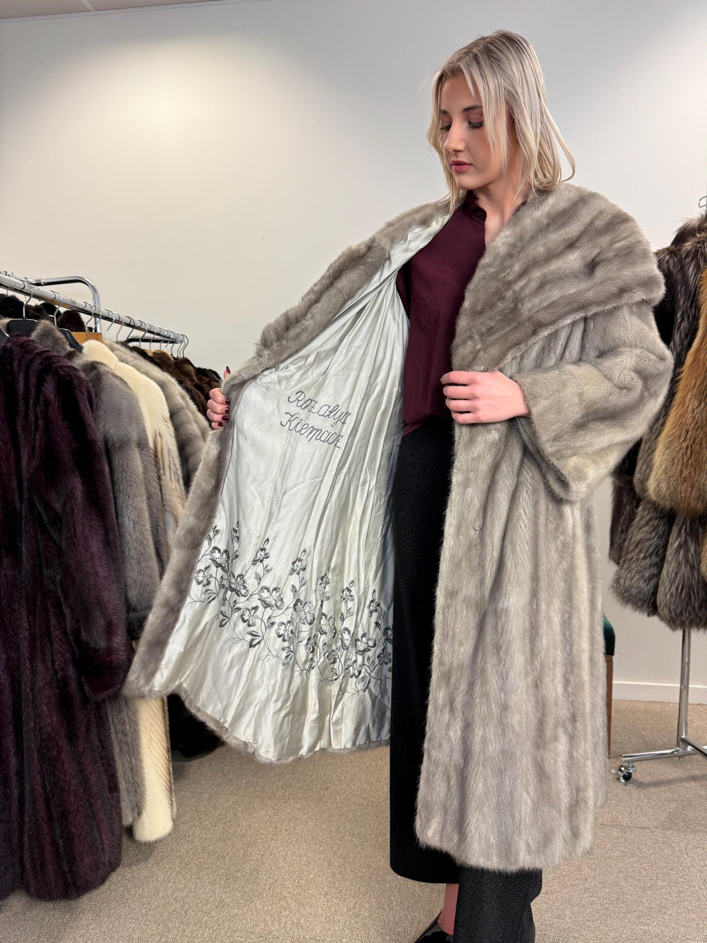 Grey Mink Fur Coat, XL Size, Luxury Fur Coat, Long Fur Coat, Real Mink Fur, Vintage Fur Coat, Women's Fur Coat, Grey Fur Coat, Fur Coat Mink