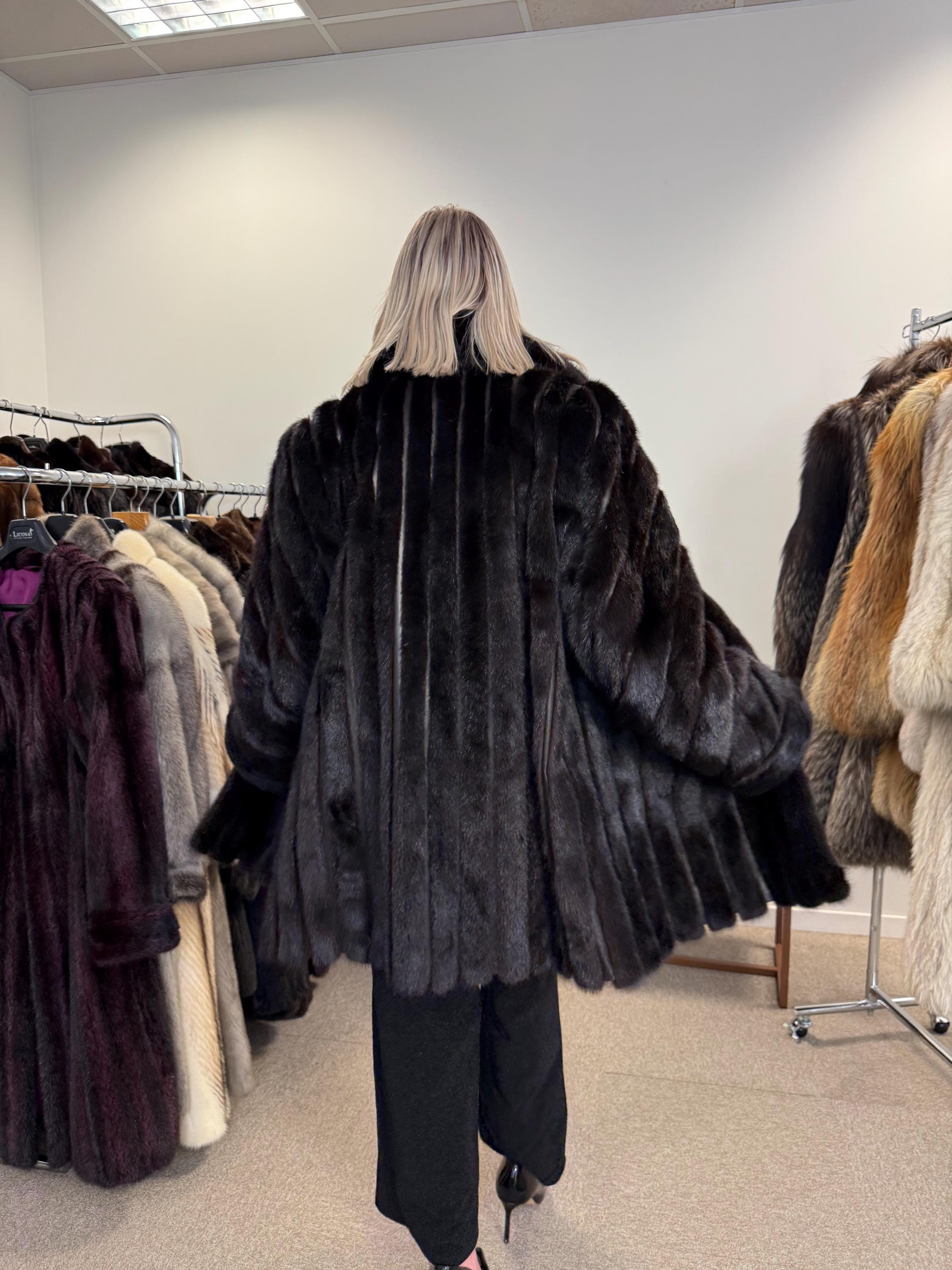Black Mink & Leather Fur Coat, XXL Size, Vintage Fur Coat, Black Mink Coat, Women Fur Coat, Mink Fur, Real Fur Coat, Leather Coat, Mink Coat