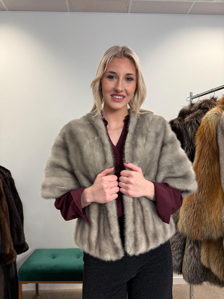 Grey Mink Fur Stole, One Size - XL, Long Elegant Stole, Soft and Luxurious, Perfect Shiny Fur, Classic Vintage Style, Real Mink Fur Stole
