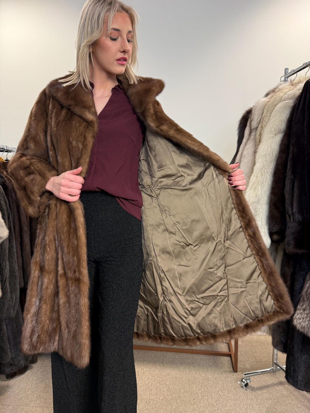 Pastel Mink Fur Coat, Medium Size, Vintage Fur Coat, Soft Mink Coat, Pastel Mink Coat, Women's Fur Coat, Mink Fur, Real Fur Coat, Long Coat