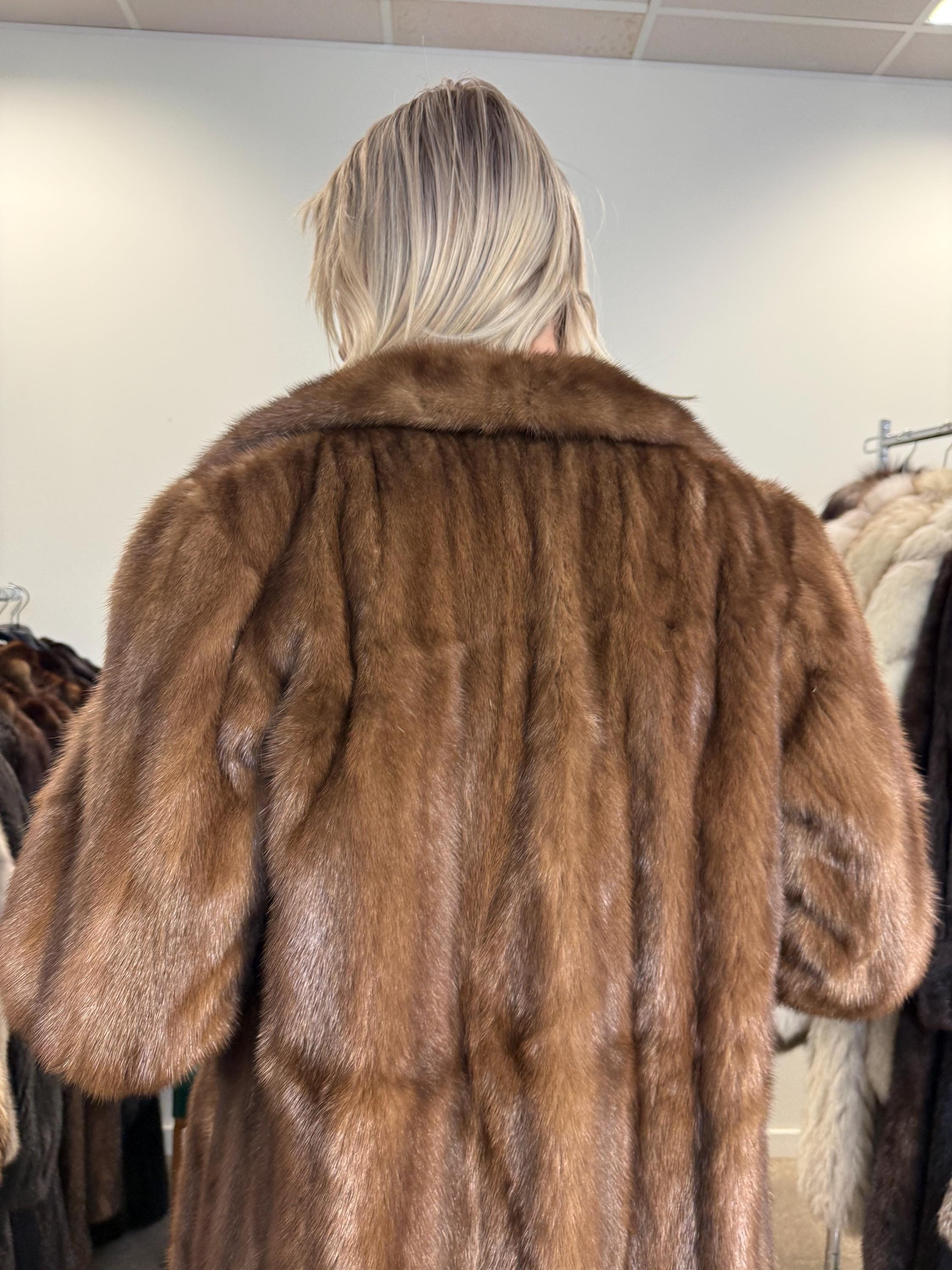 Pastel Mink Fur Coat, Medium Size, Vintage Fur Coat, Soft Mink Coat, Pastel Mink Coat, Women's Fur Coat, Mink Fur, Real Fur Coat, Long Coat