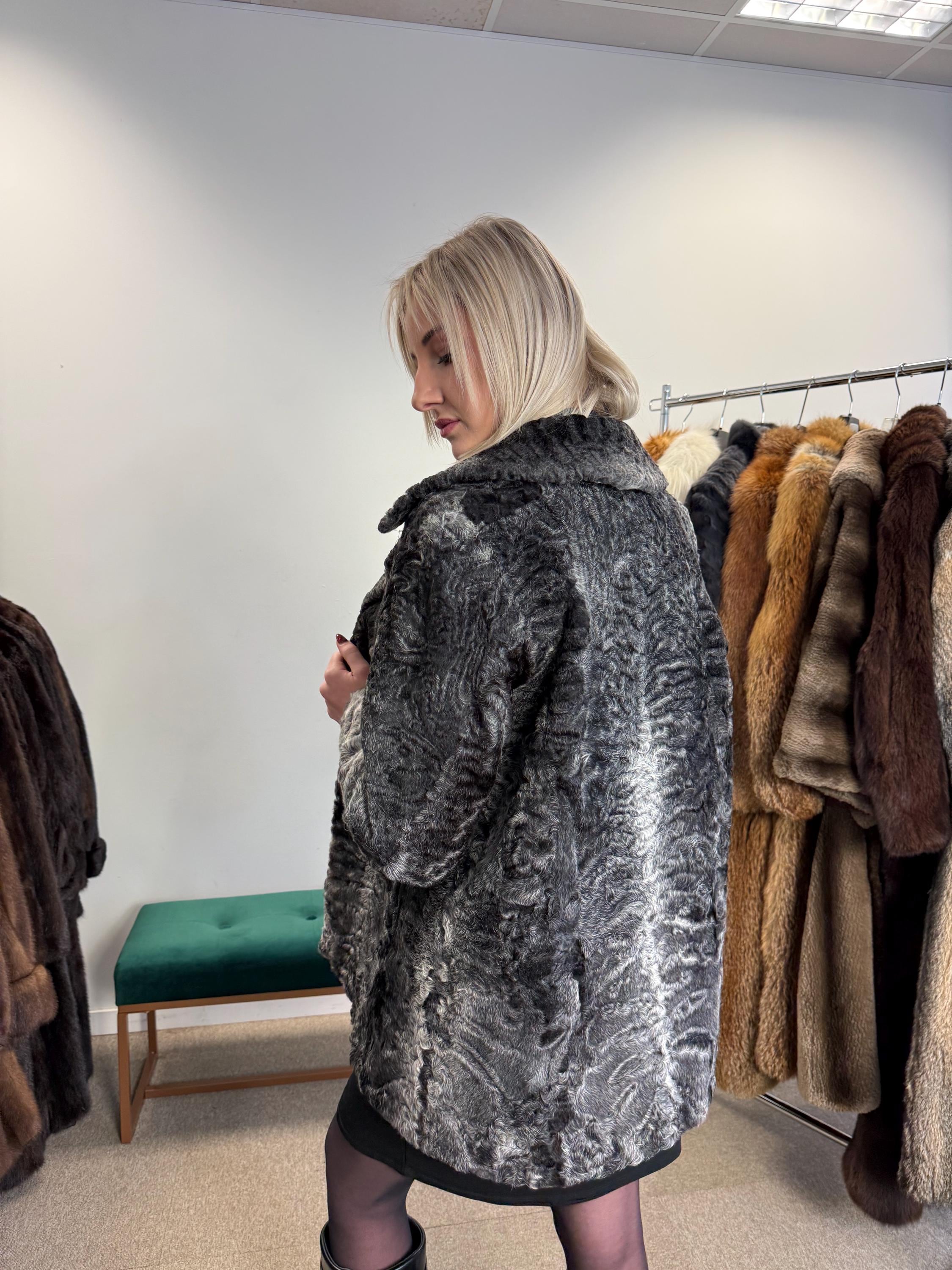 Grey Astrakhan Jacket, Medium Size, Swakara Astrakhan Jacket, Vintage Fur Coat, Womens Fur Coat, Real Fur Coat, Grey Fur Coat, Astrakhan Fur