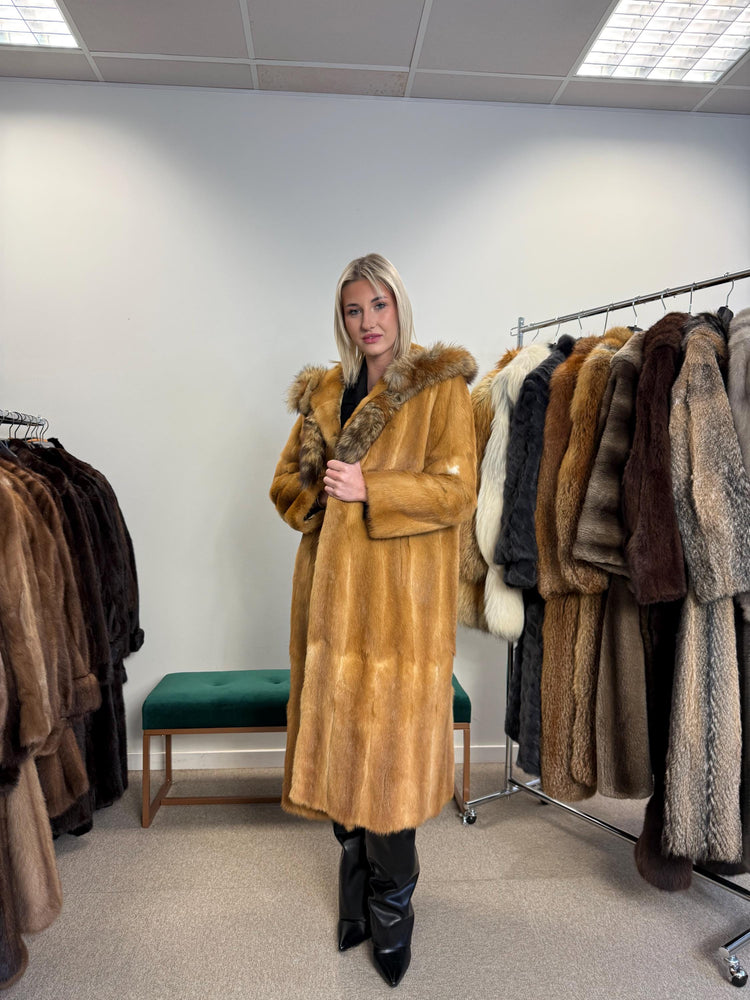 Hooded Weasel Fur Coat, Medium Size, Women's Fur Coat, Real Weasel Fur Coat, Weasel Coat Women, Vintage Fur Coat, Hooded Fur Coat, Real Fur