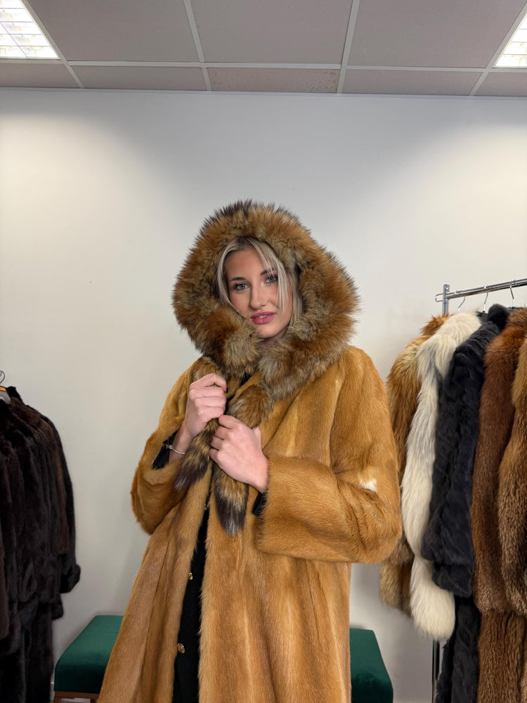 Hooded Weasel Fur Coat, Medium Size, Women's Fur Coat, Real Weasel Fur Coat, Weasel Coat Women, Vintage Fur Coat, Hooded Fur Coat, Real Fur