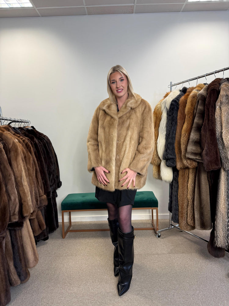 White Mink Fur Jacket, M/L Size, Women's Fur Coat, Vintage Fur Coat, Real Fur Jacket, Mink Jacket, Cream Mink Fur, Mink Fur Coat, White Mink