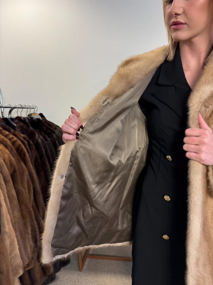 White Mink Fur Jacket, M/L Size, Women's Fur Coat, Vintage Fur Coat, Real Fur Jacket, Mink Jacket, Cream Mink Fur, Mink Fur Coat, White Mink