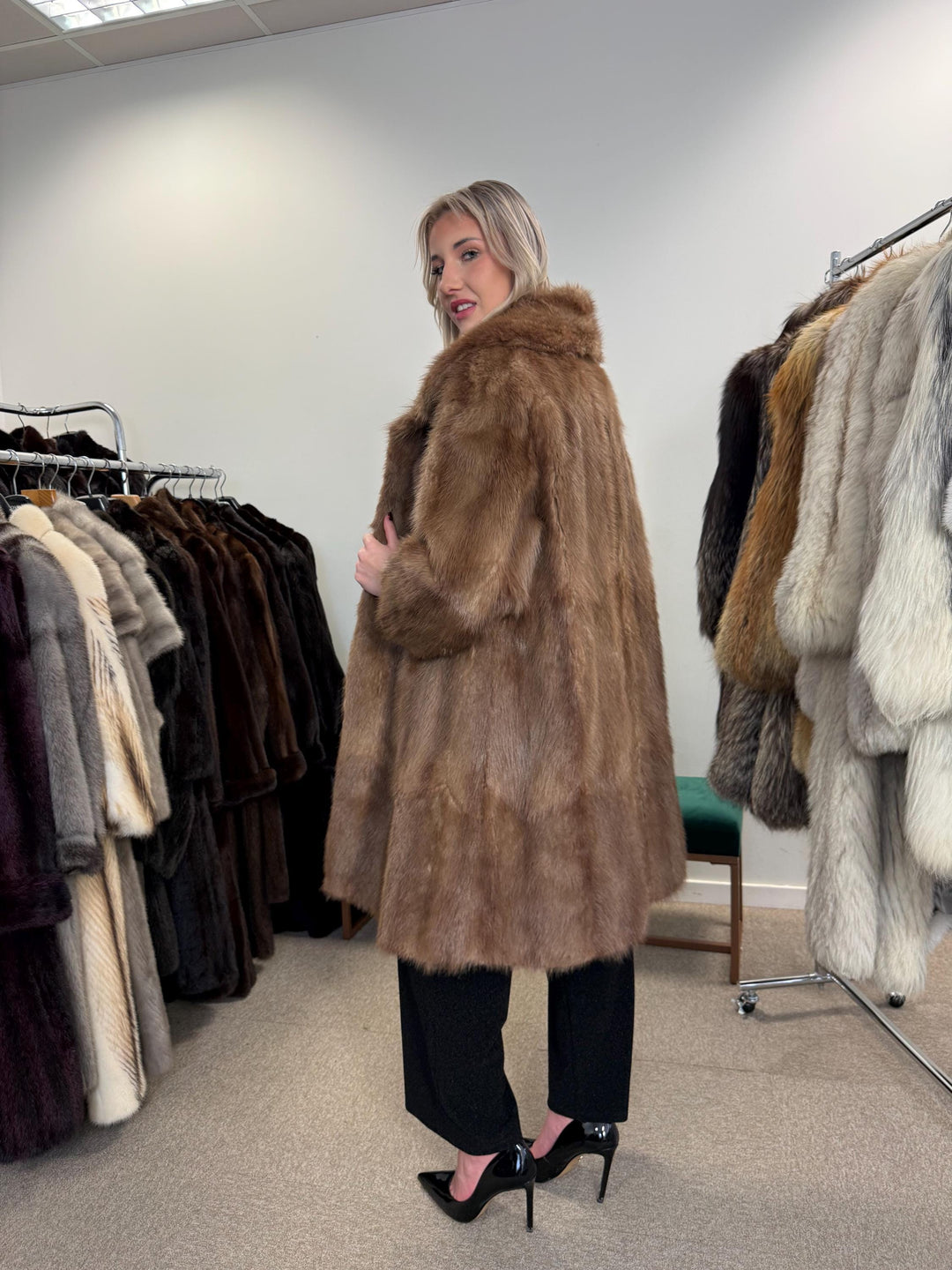 Light Brown Beaver Fur Coat, M/L Size, Beaver Coat, Real Fur, Women's Fur Coat, Vintage Fur Coat, Brown Fur Coat, Fur Coat Women, Large Coat