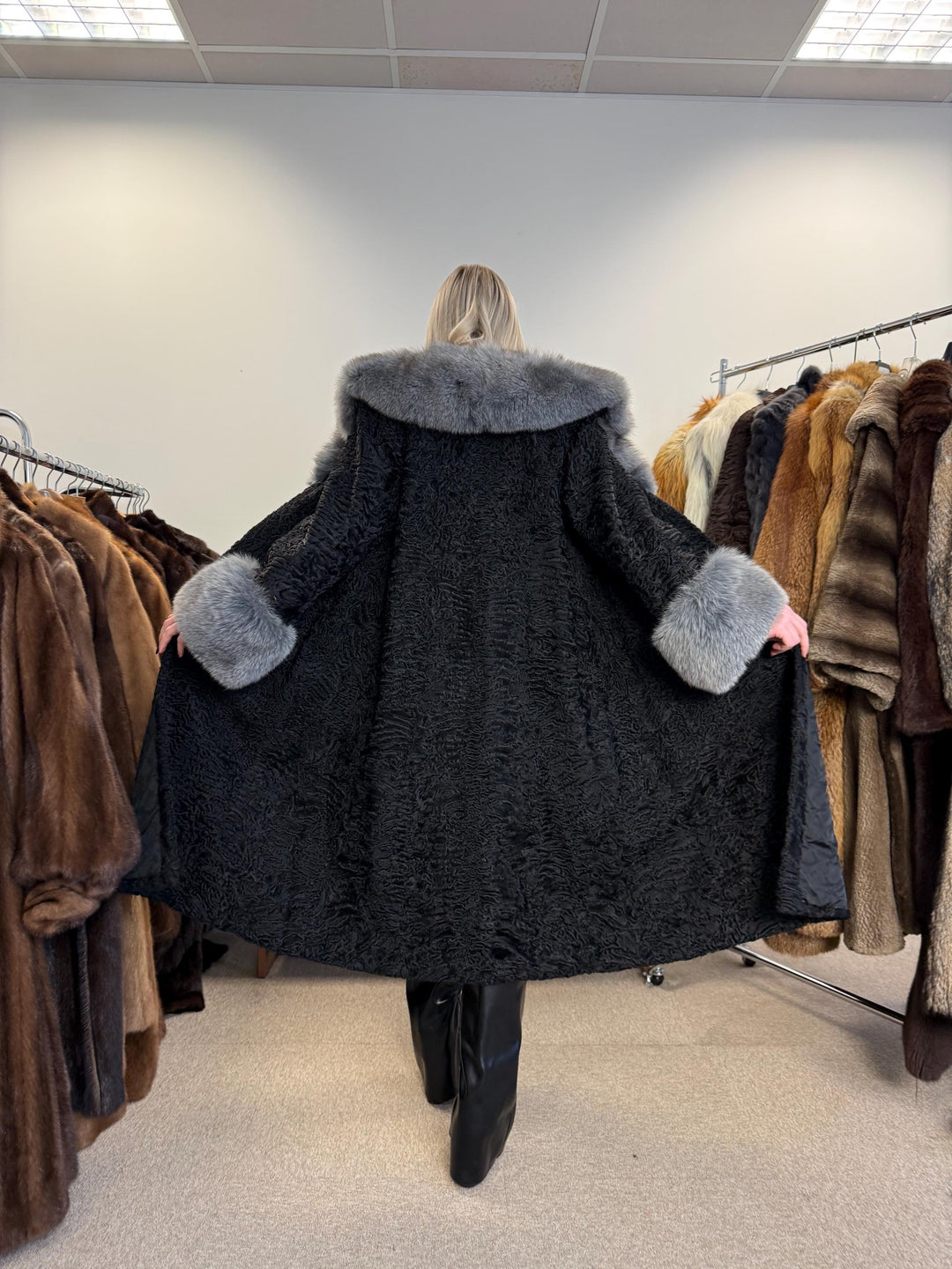 Black Astrakhan with Fox Fur Coat, Medium Size, Real Fur Coat, Astrakhan Fur Coat, Vintage Fur Coat, Black Fur Coat, Grey Fox Coat, Fox Fur