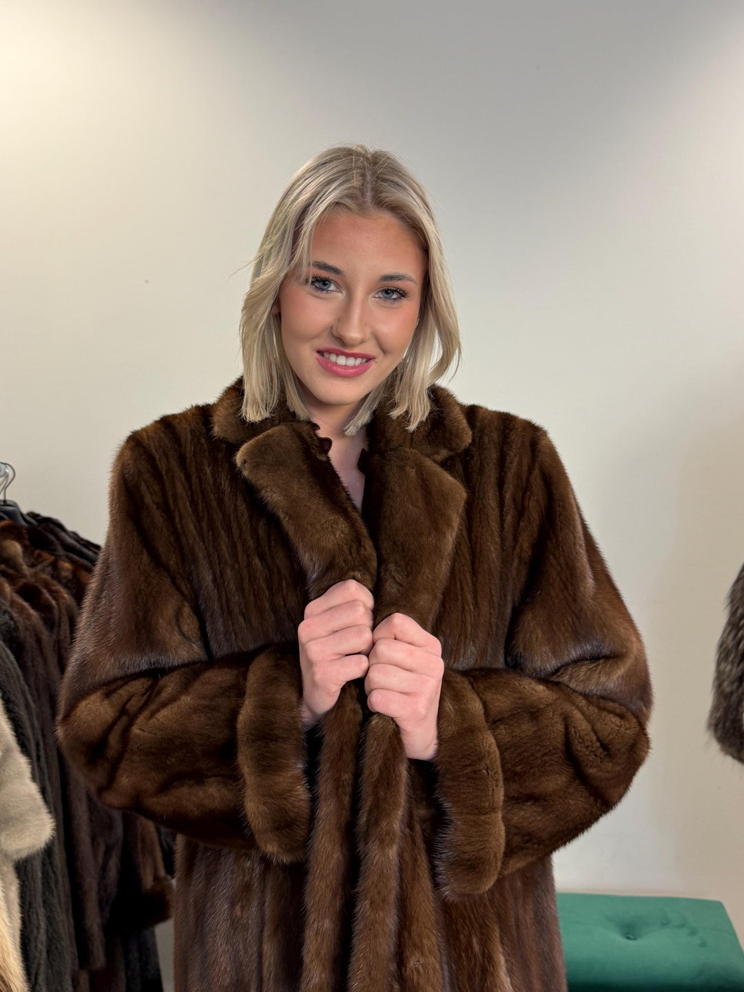 Swinger Mink Fur Coat, Large Size, Long Mink Coat, Vintage Fur Coat, Fur Coat Mink, Mink Coat Women, Luxury Fur Coat, Brown Fur Coat, Mink