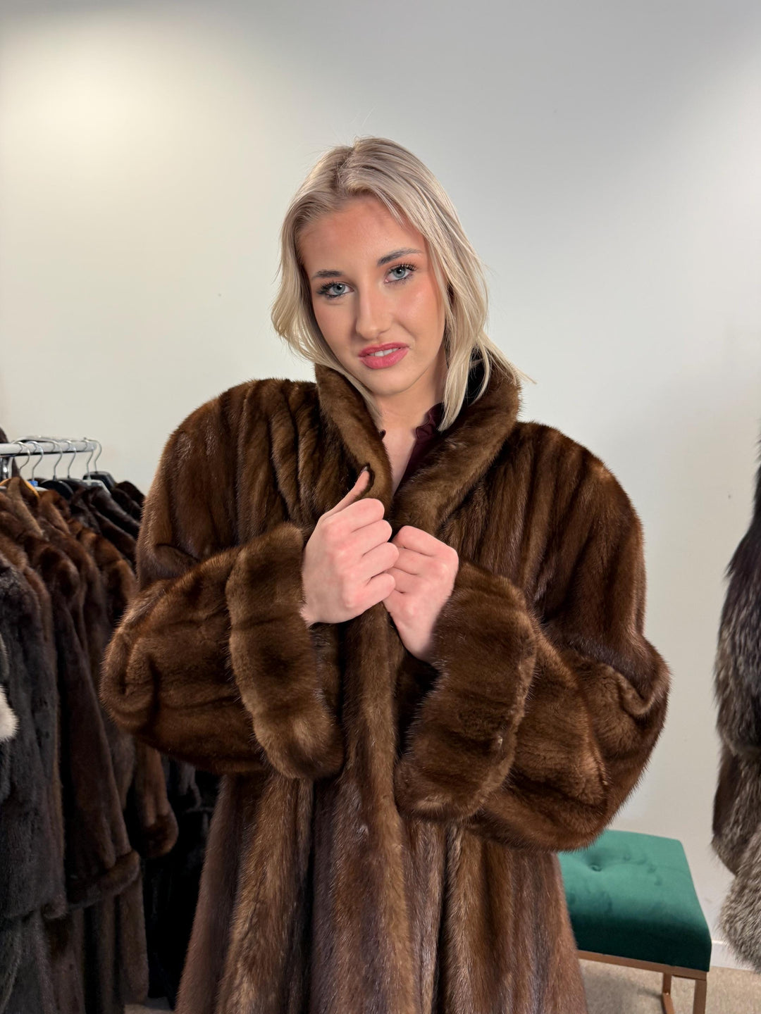 Luxury Swinger Mink Coat, 3XL Size, Brown Mink Fur Coat, Vintage Fur Coat, Long Mink Coat, Women's Fur Coat, Real Mink Fur, Brown Mink Coat