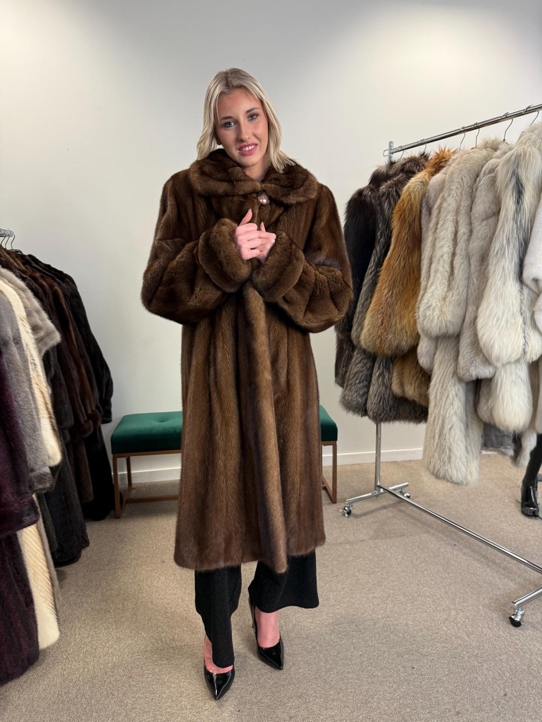 Soft Brown Mink Fur Coat, 3XL Size, Demi-Buff Fur Coat, Women's Fur Coat, Vintage Fur Coat, Real Fur Coat, Real Mink Coat, Mink Coat Brown