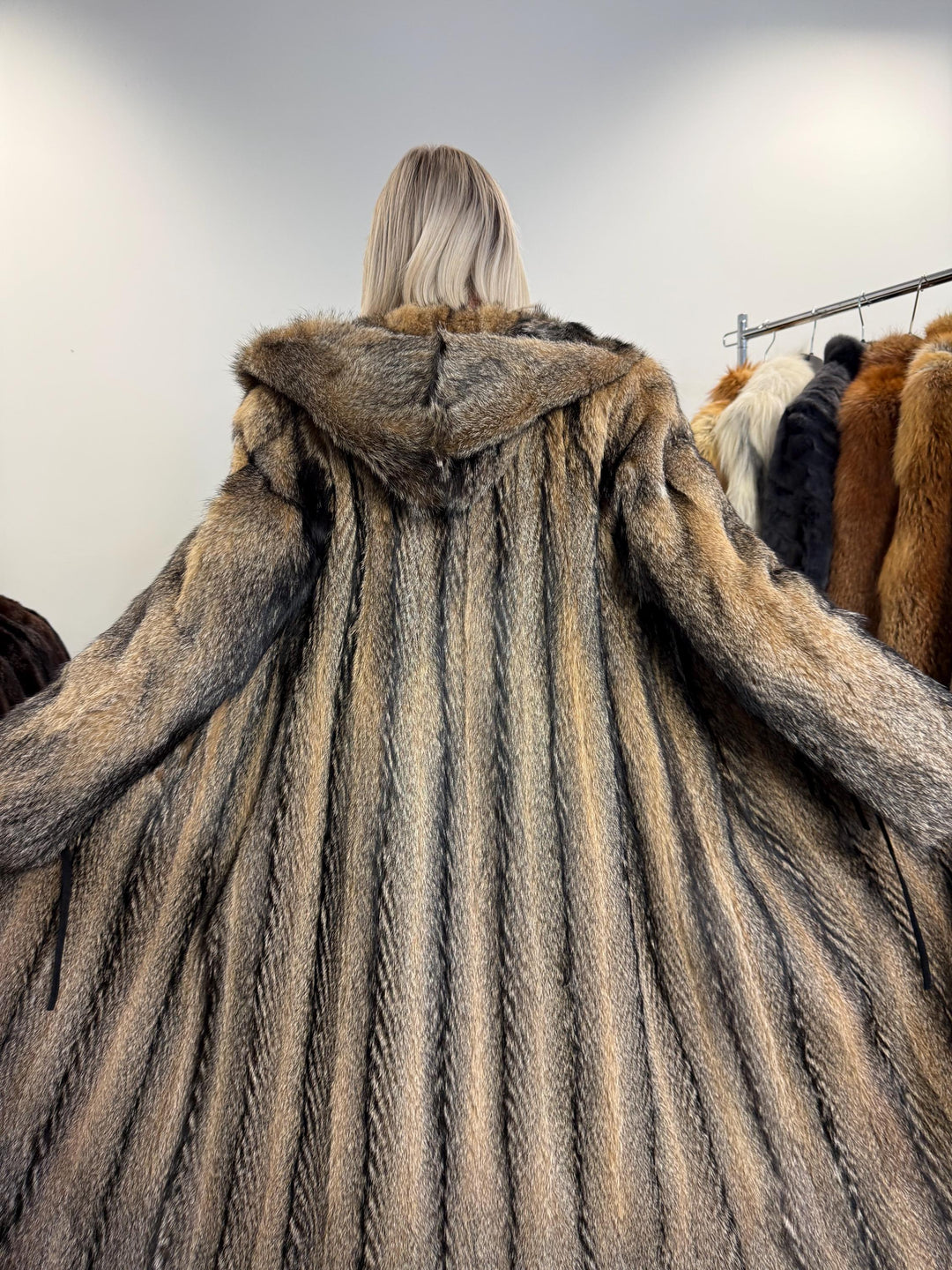 Coyote Fur Coat, Small Size, Women's Fur Coat, Real Coyote Fur Coat, Coyote Coat Women, Vintage Fur Coat, Long Coyote Coat, Real Fur Coat