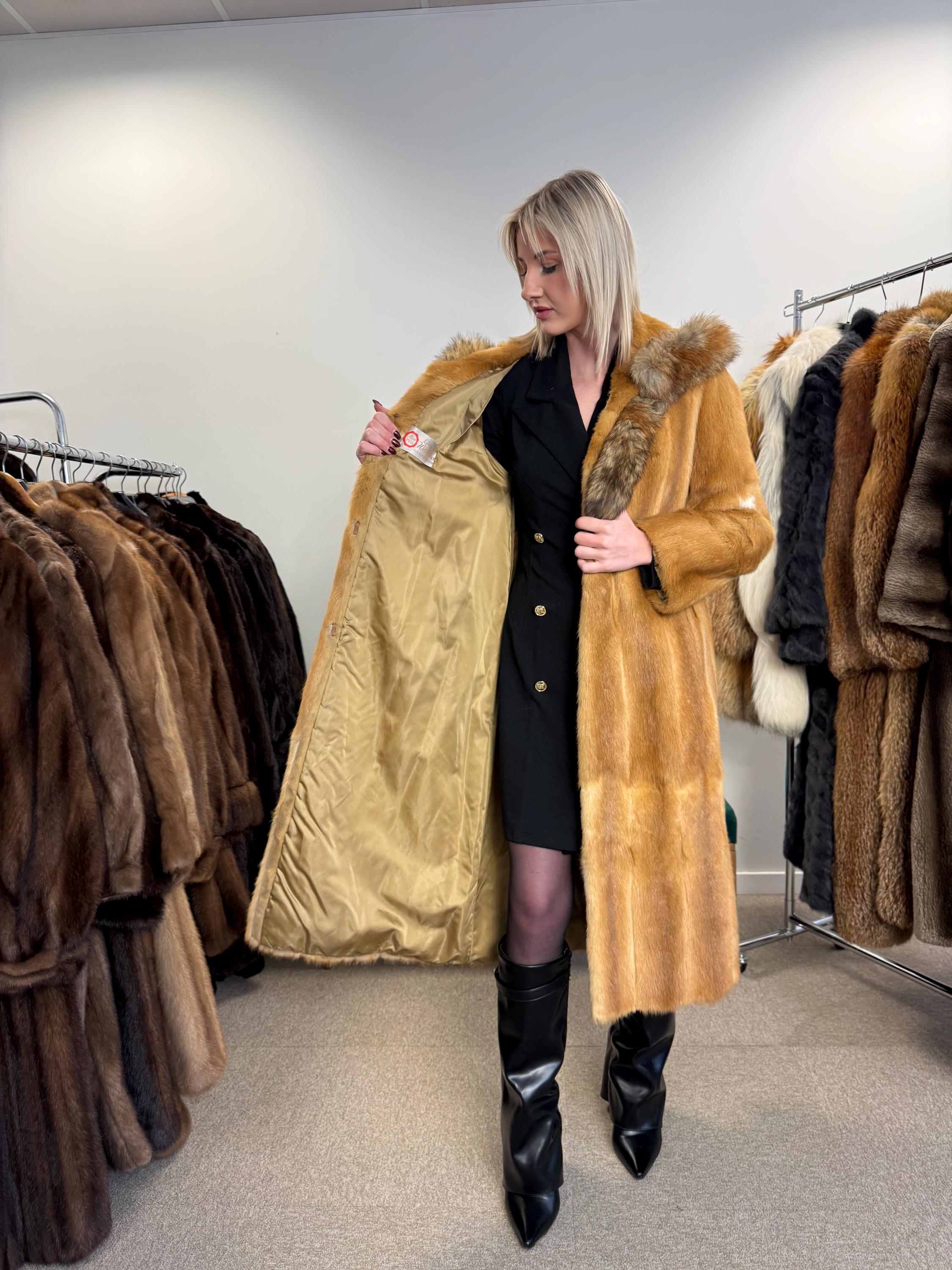 Hooded Weasel Fur Coat, Medium Size, Women's Fur Coat, Real Weasel Fur Coat, Weasel Coat Women, Vintage Fur Coat, Hooded Fur Coat, Real Fur