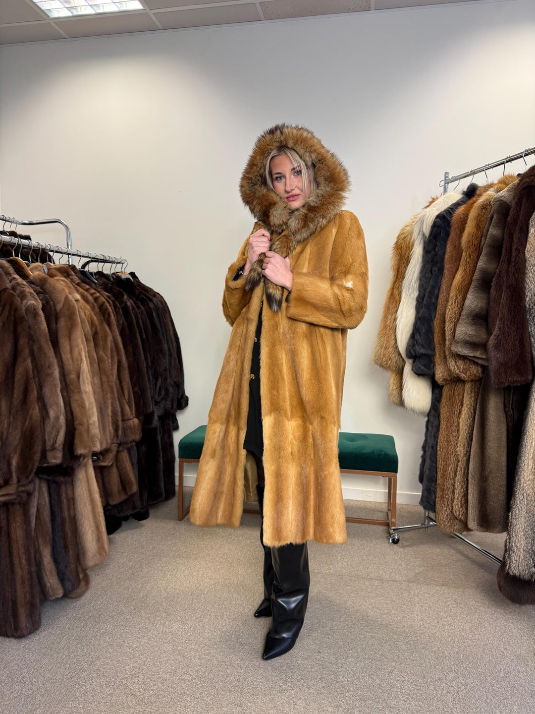 Hooded Weasel Fur Coat, Medium Size, Women's Fur Coat, Real Weasel Fur Coat, Weasel Coat Women, Vintage Fur Coat, Hooded Fur Coat, Real Fur