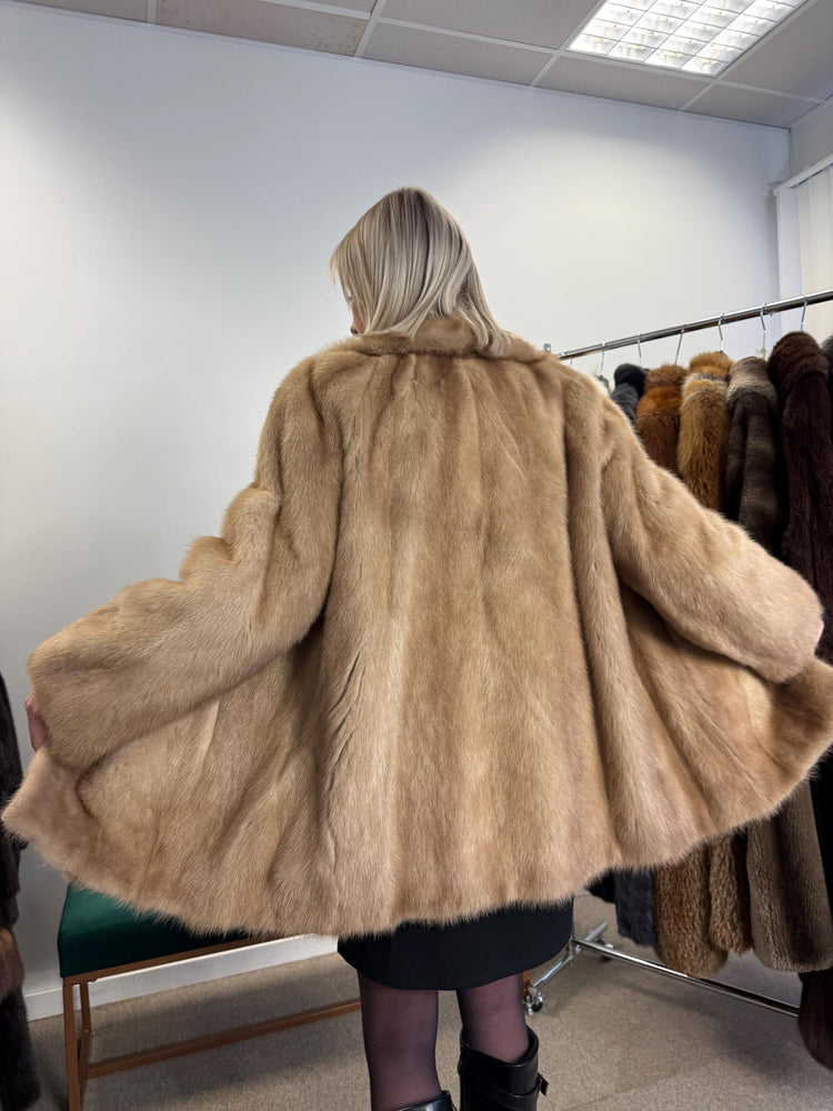 White Mink Fur Jacket, M/L Size, Women's Fur Coat, Vintage Fur Coat, Real Fur Jacket, Mink Jacket, Cream Mink Fur, Mink Fur Coat, White Mink