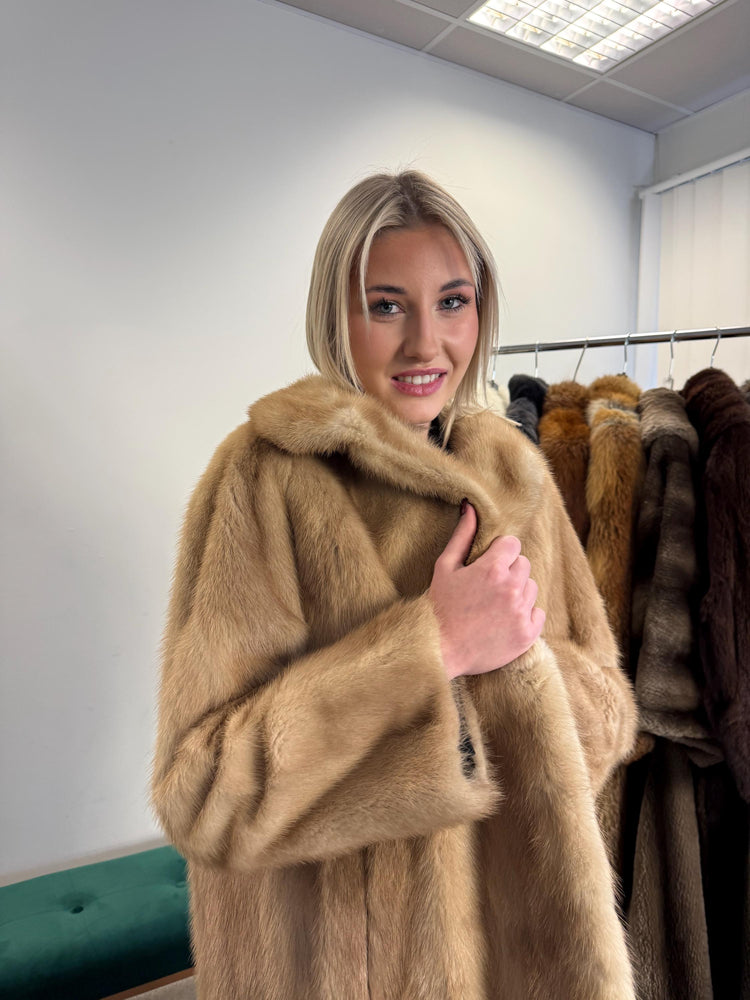 White Mink Fur Jacket, M/L Size, Women's Fur Coat, Vintage Fur Coat, Real Fur Jacket, Mink Jacket, Cream Mink Fur, Mink Fur Coat, White Mink