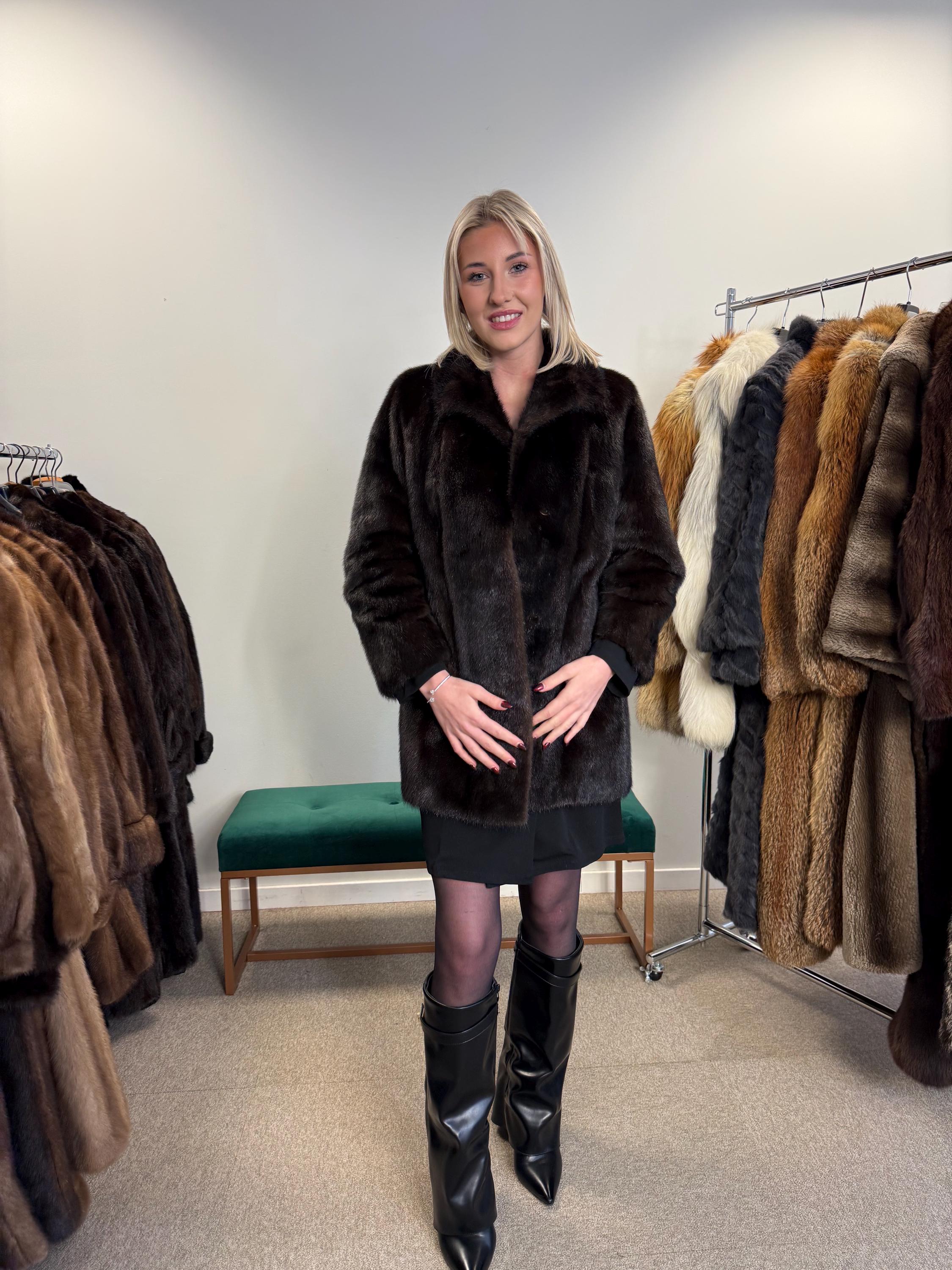 SAGA Mink Fur Jacket, Medium Size, Mink Coat, Real Fur Jacket, Fur Coats, Mink Fur, Brown Mink, Fur, Fur Jacket Mink, Brown Fur Coat