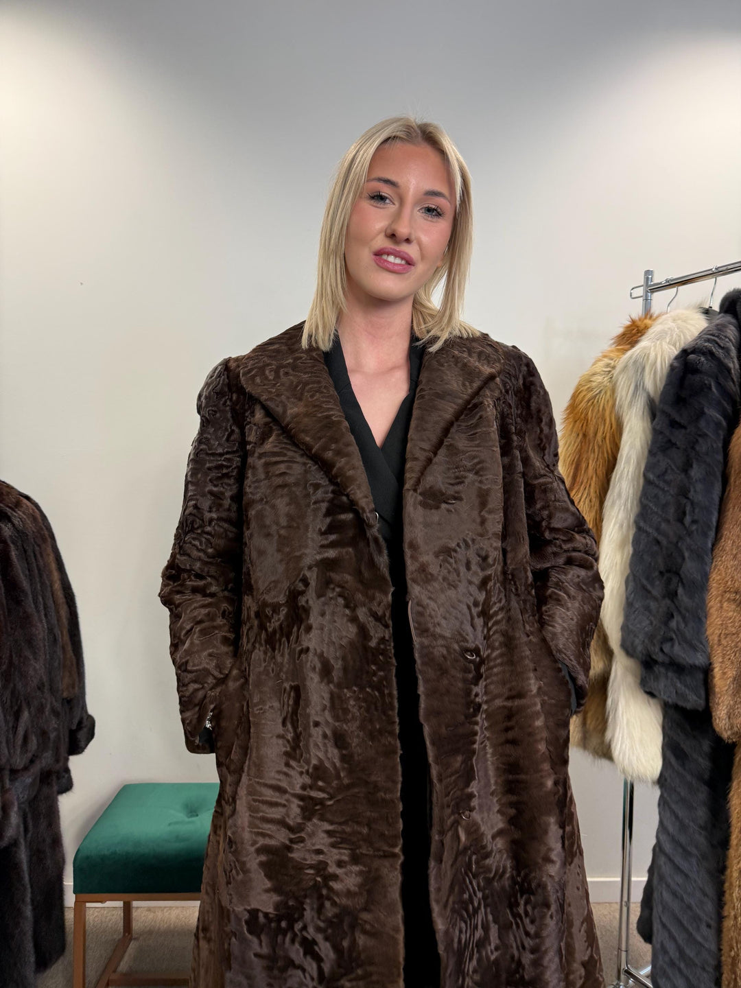 Brown Astrakhan Fur Coat, Medium Size, Swakara Astrakhan Coat, Vintage Fur Coat, Women's Fur Coat, Real Fur Coat, Fur Coat, Astrakhan Coat